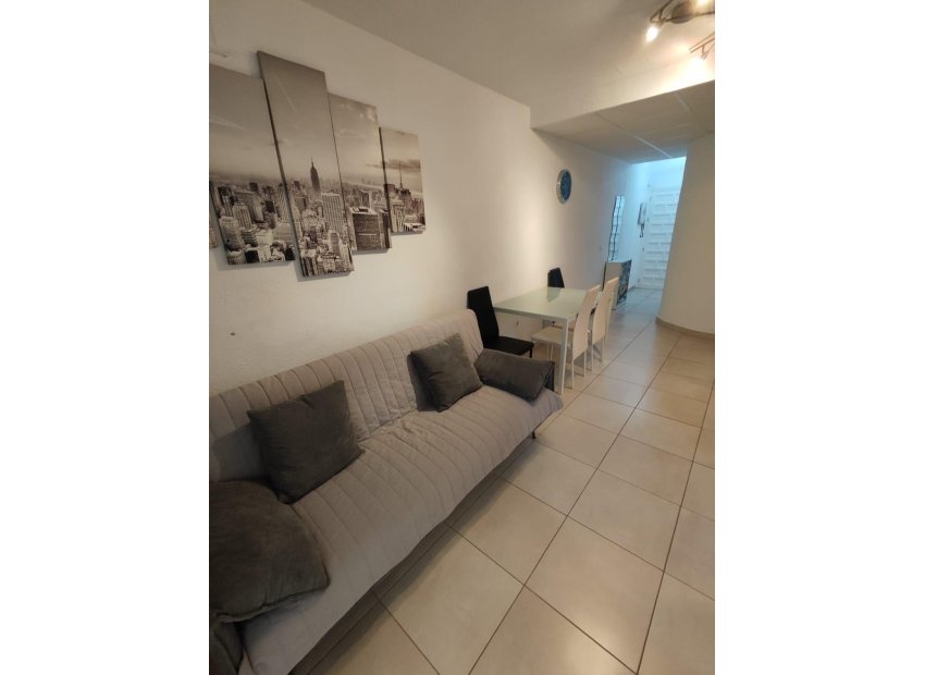 Resale - Apartment / flat - Torrevieja