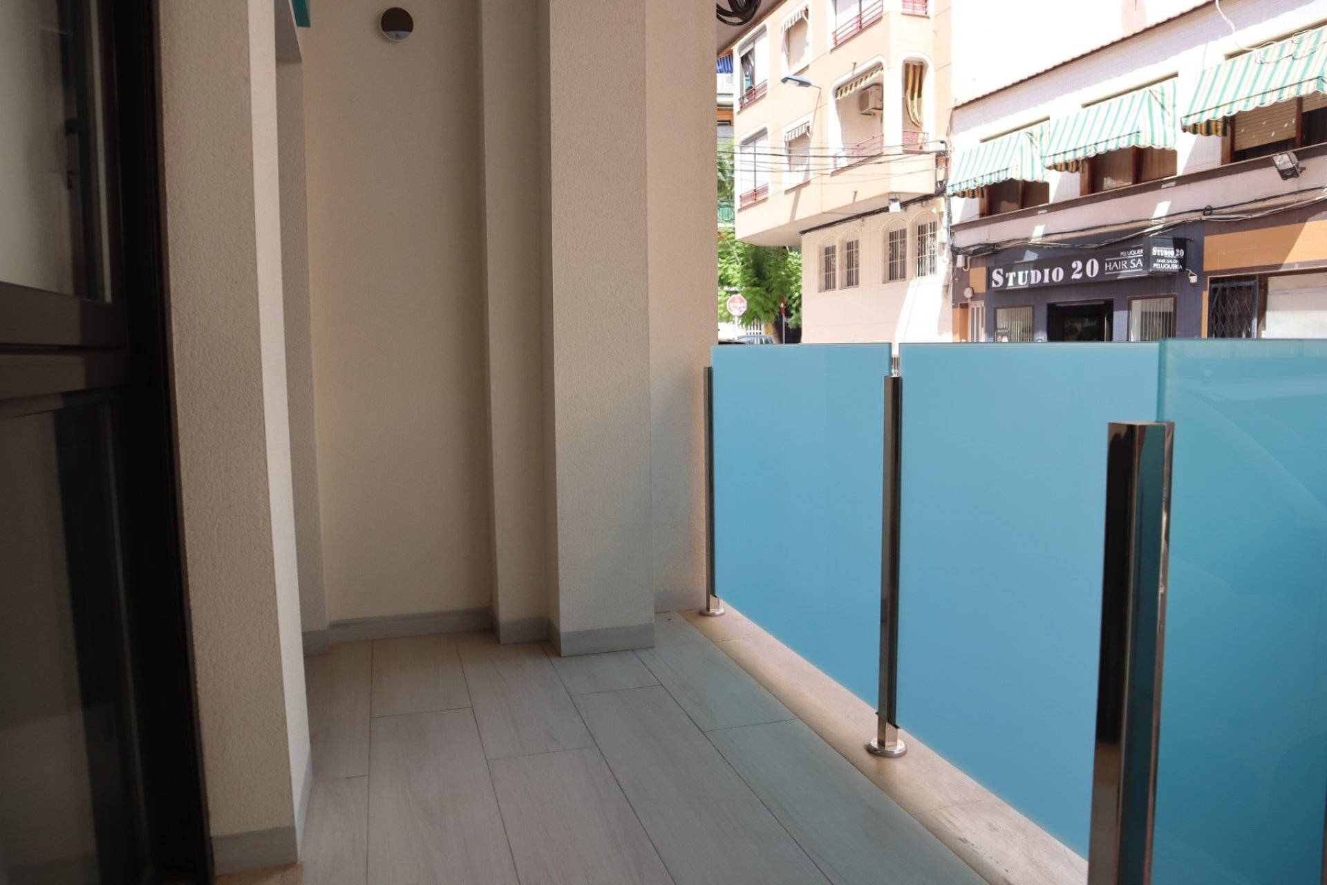 Resale - Apartment / Flat * - Torrevieja *