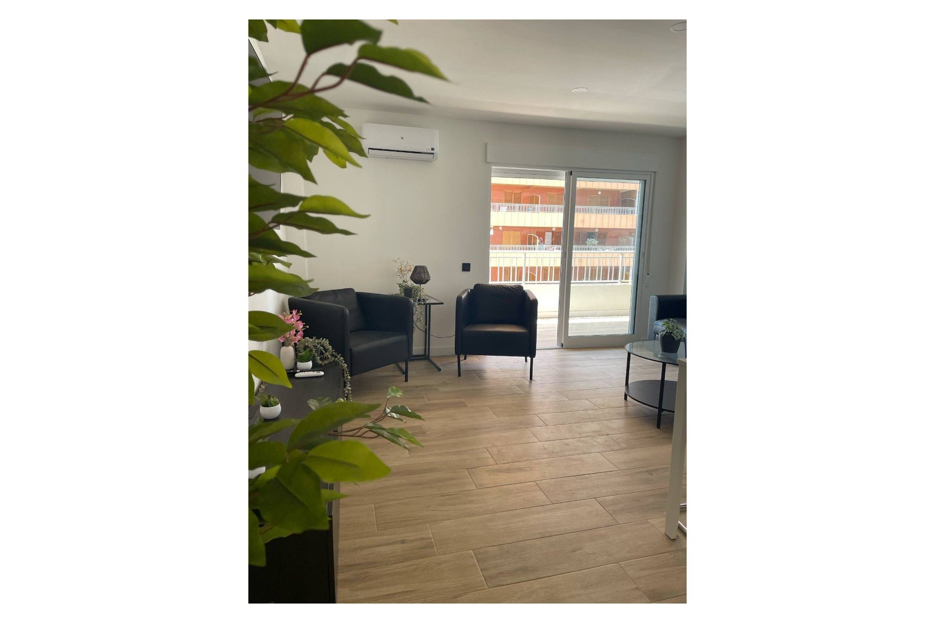 Resale - Apartment / Flat * - Torrevieja