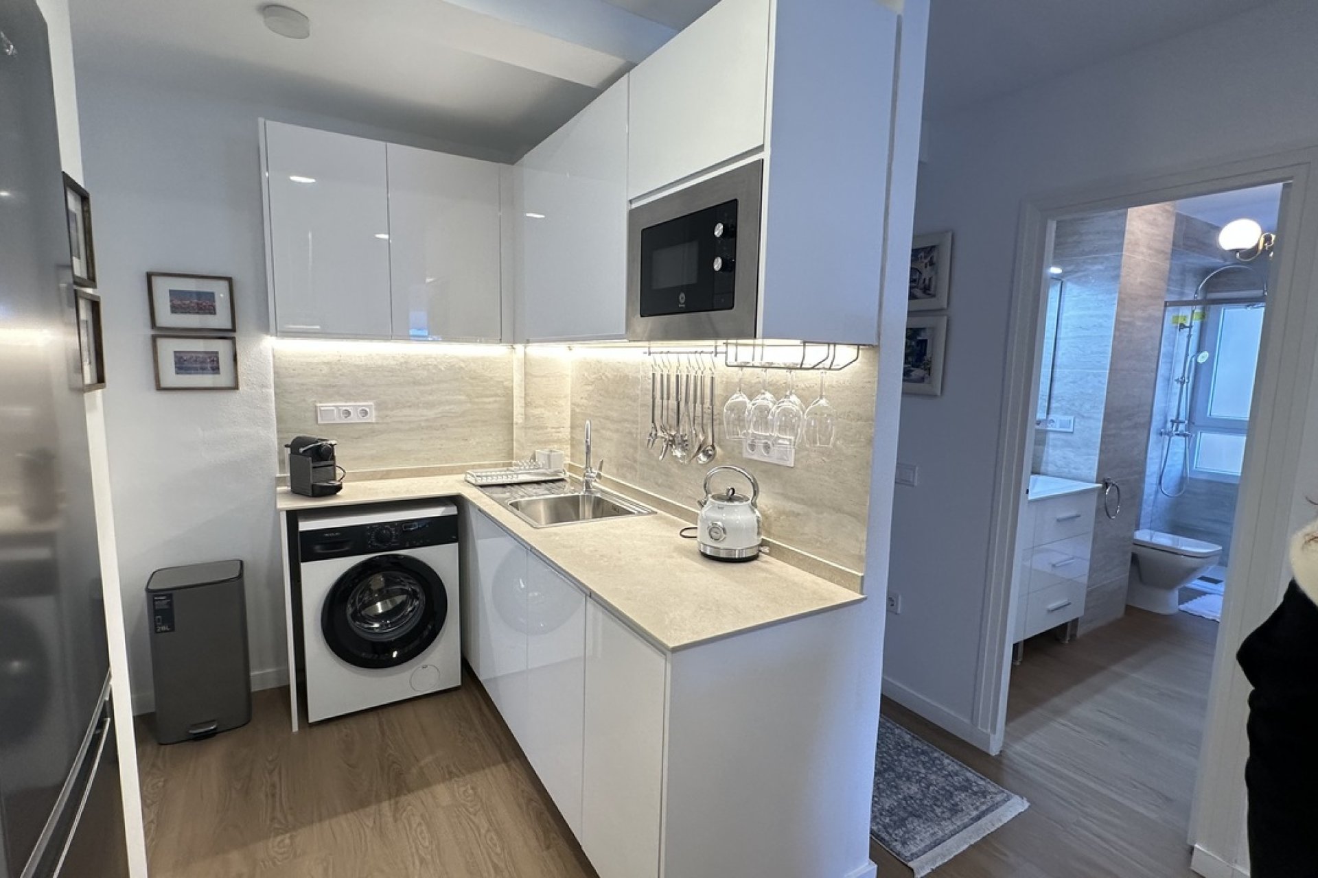 Resale - Apartment / Flat * - Torrevieja *