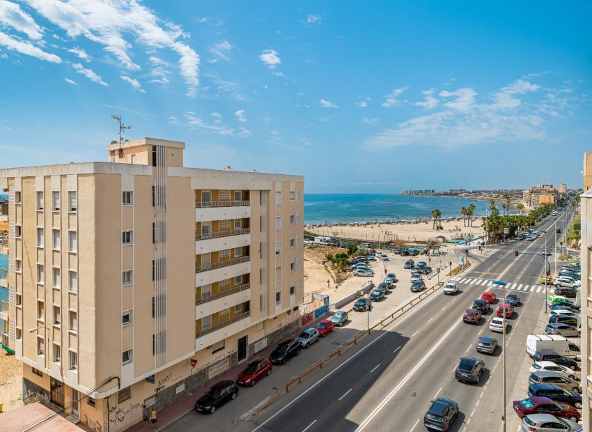 Resale - Apartment / Flat * - Torrevieja