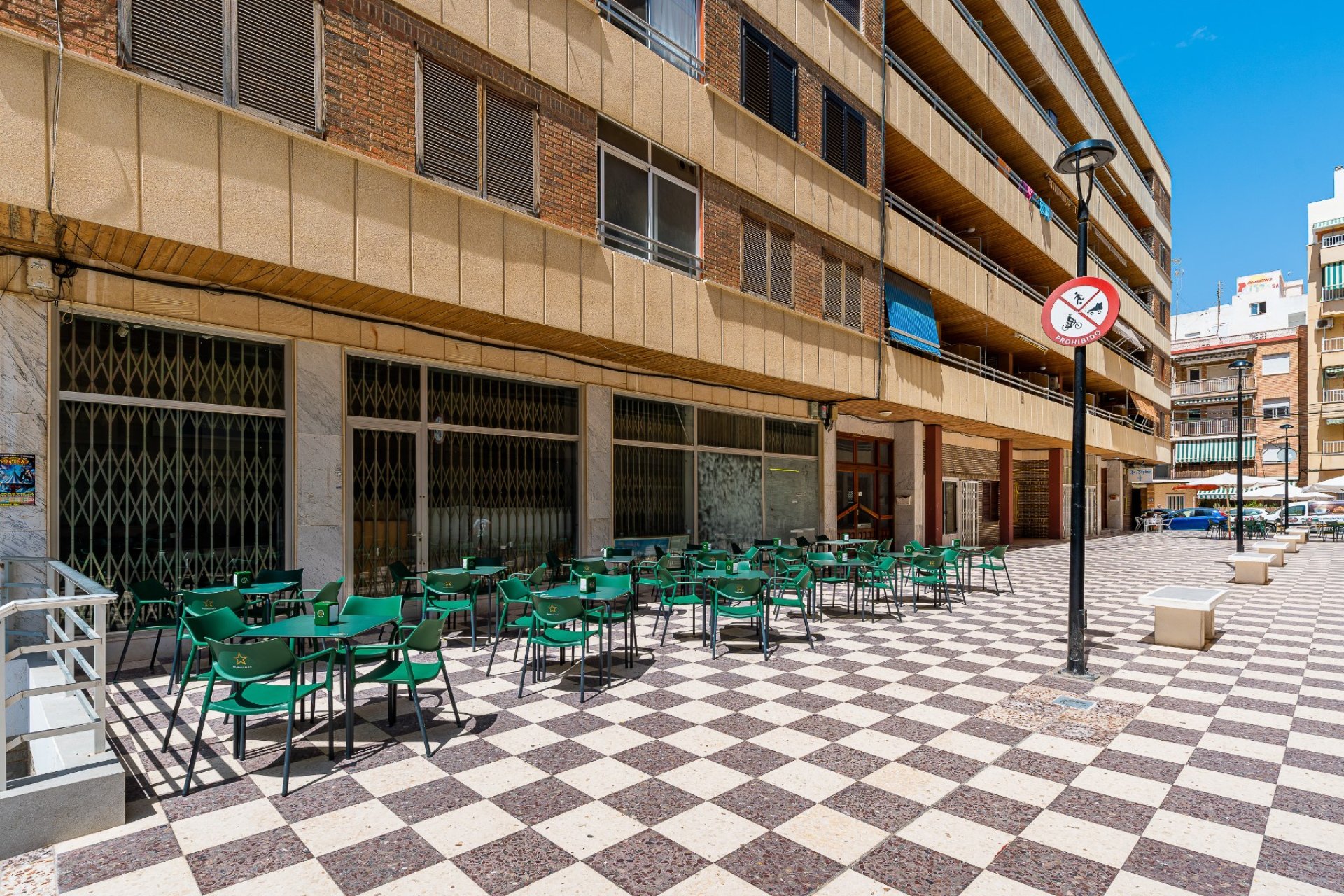 Resale - Apartment / Flat * - Torrevieja