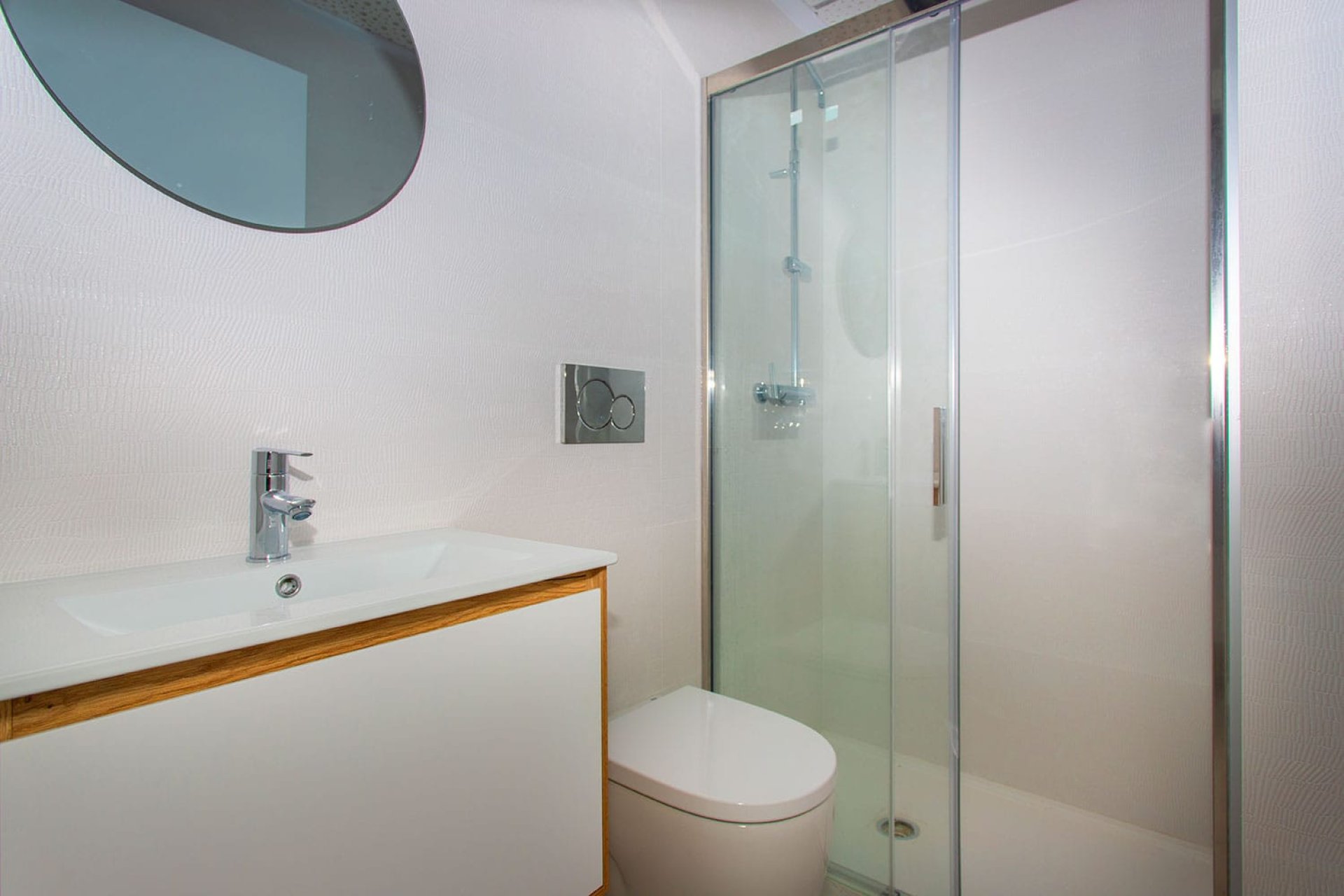 Resale - Apartment / Flat * - Torrevieja *