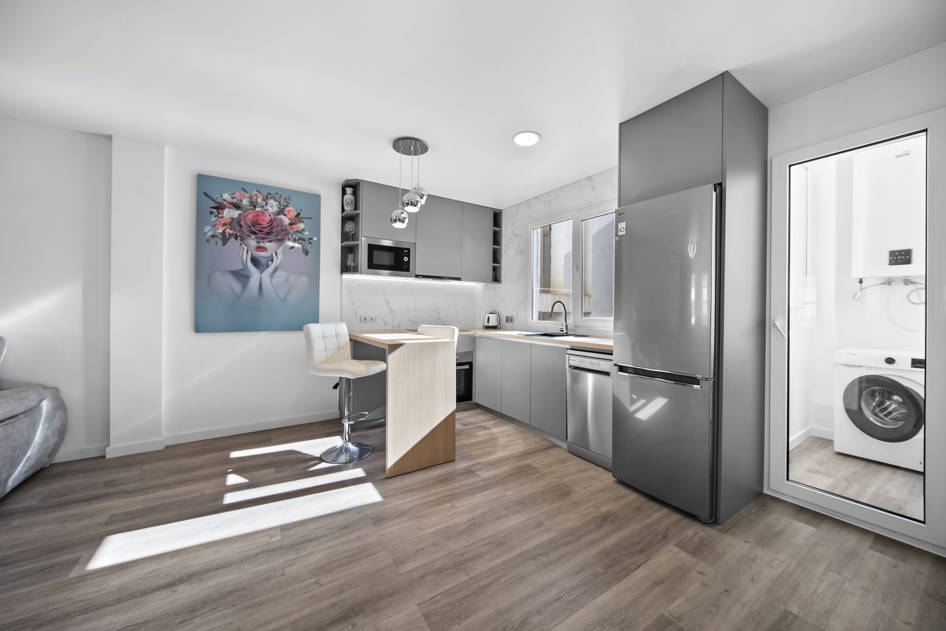 Resale - Apartment / Flat * - Torrevieja *