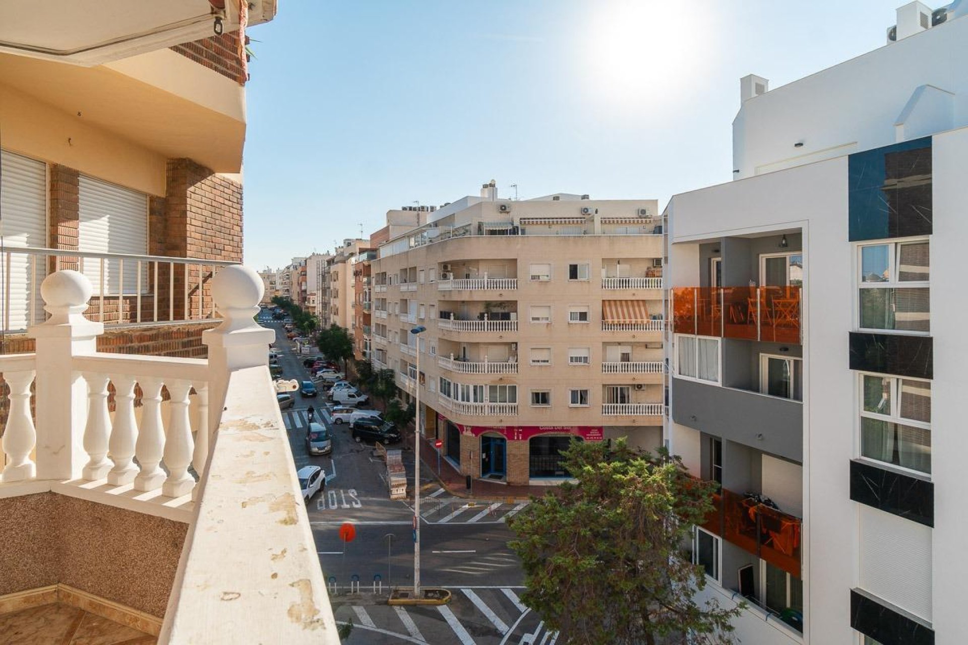 Resale - Apartment / Flat * - Torrevieja *