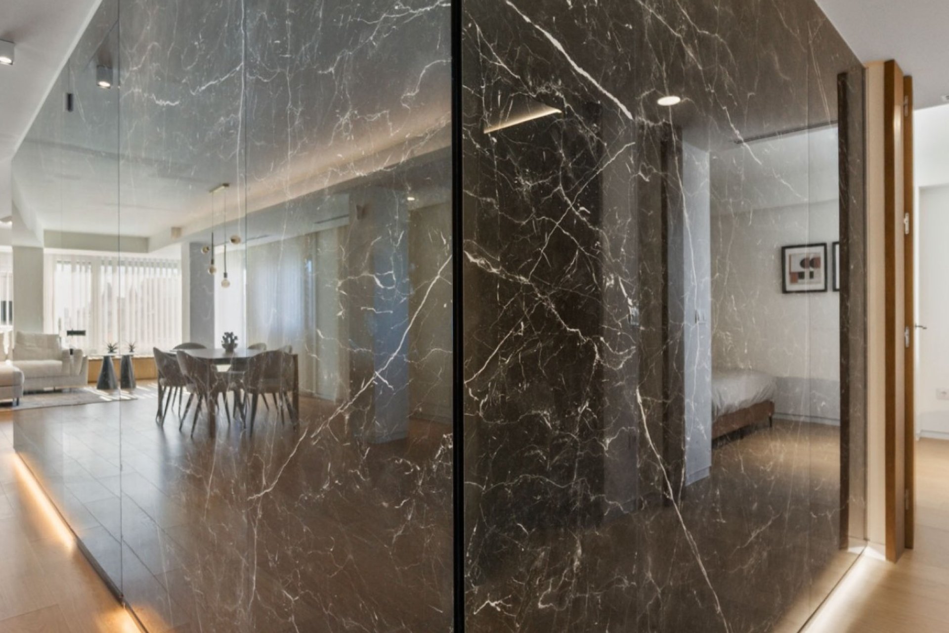 Resale - Apartment / Flat * - Torrevieja *