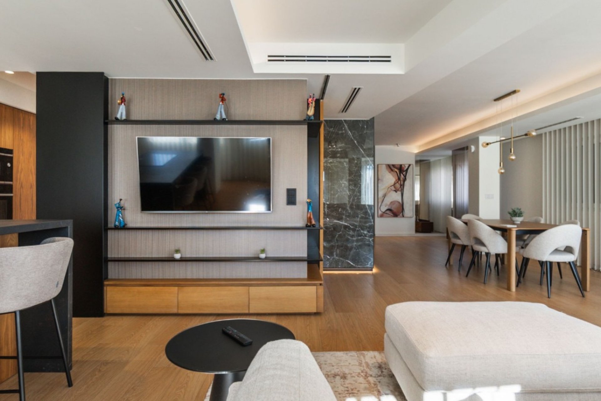 Resale - Apartment / Flat * - Torrevieja *