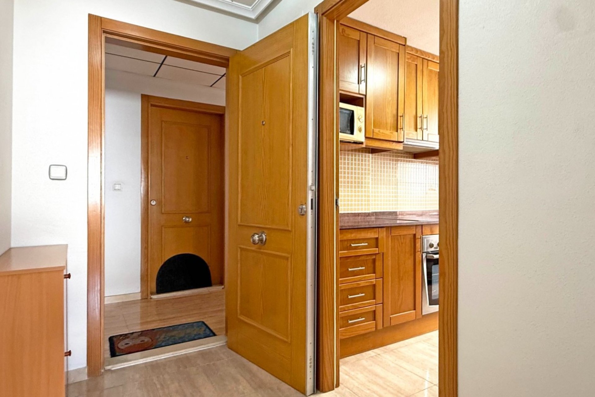 Resale - Apartment / Flat * - Torrevieja *