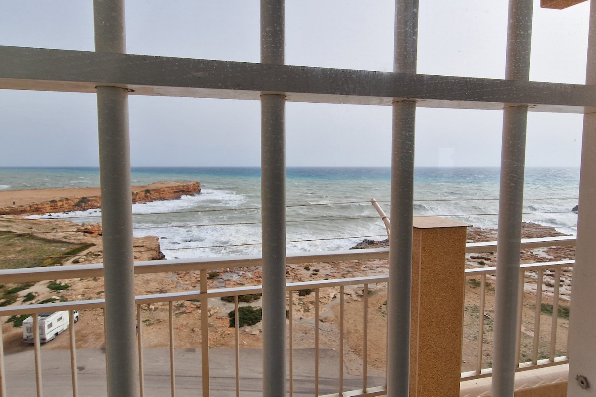 Resale - Apartment / Flat * - Torrevieja *