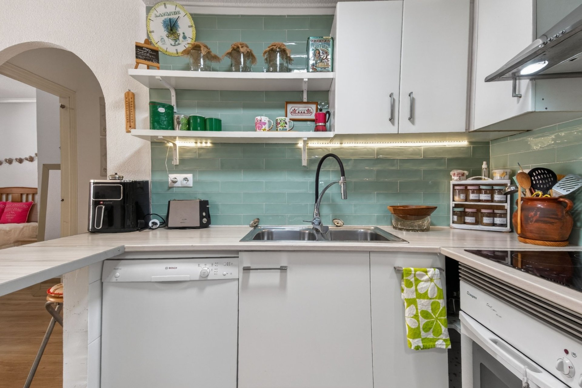 Resale - Apartment / Flat * - Torrevieja *