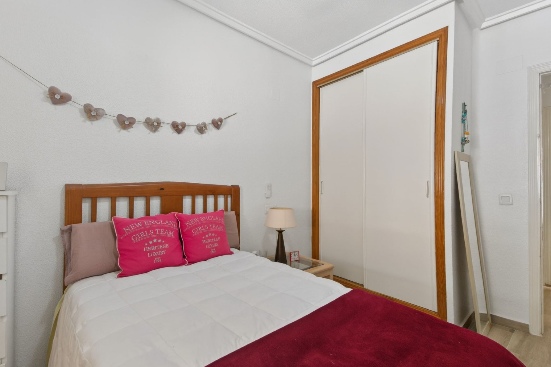 Resale - Apartment / Flat * - Torrevieja *