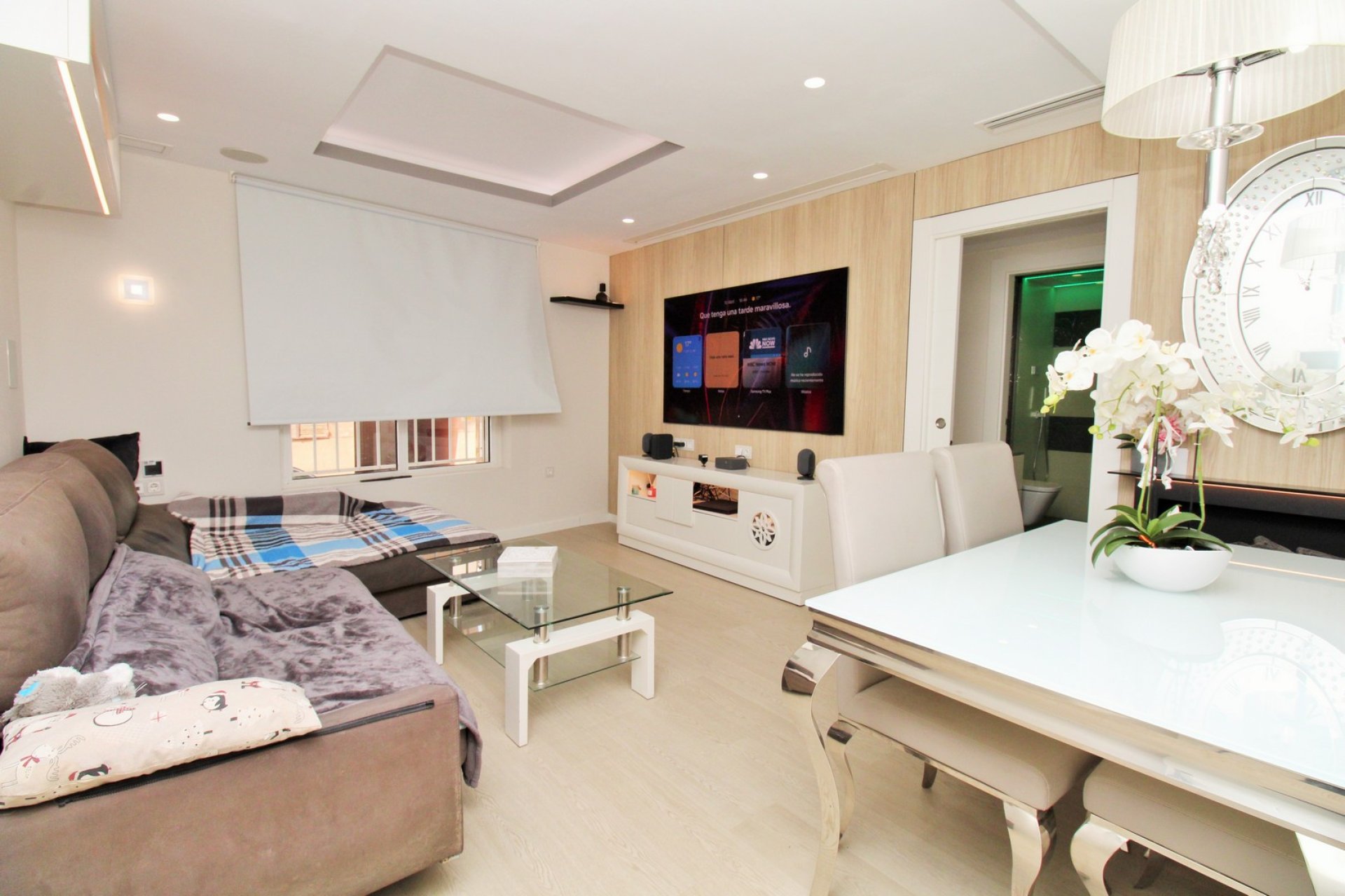 Resale - Apartment / Flat * - Torrevieja *