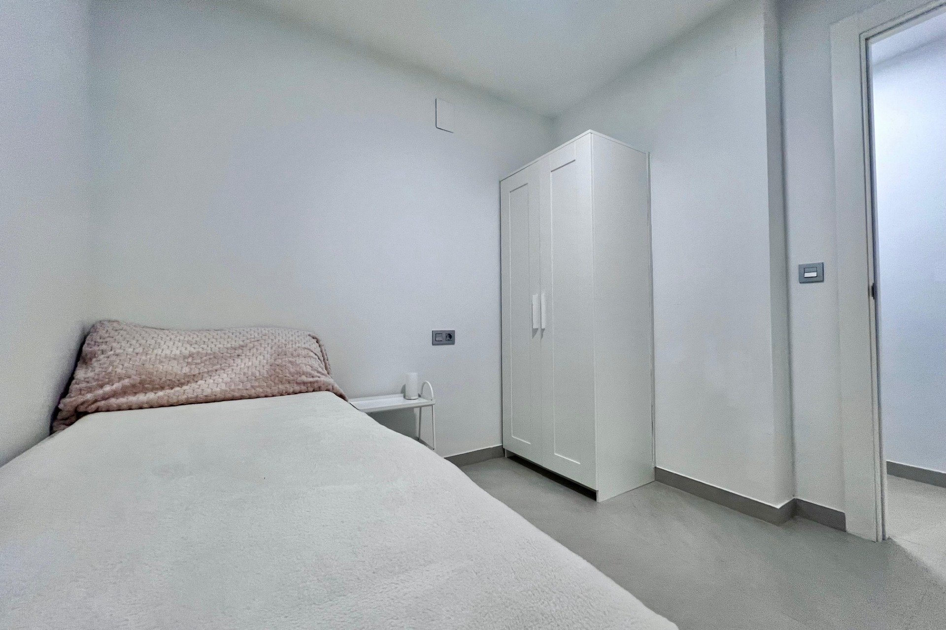 Resale - Apartment / Flat * - Torrevieja *