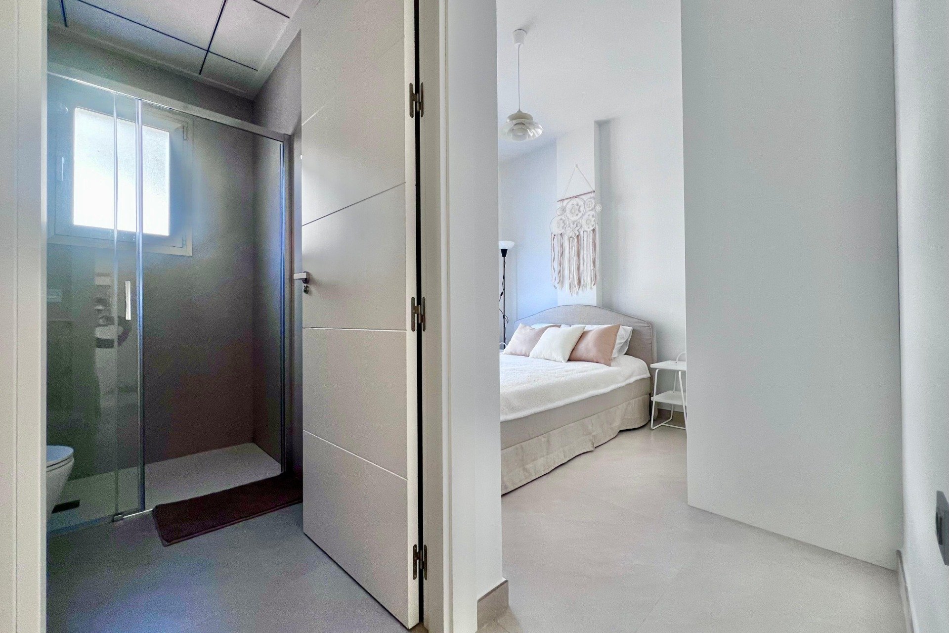 Resale - Apartment / Flat * - Torrevieja *