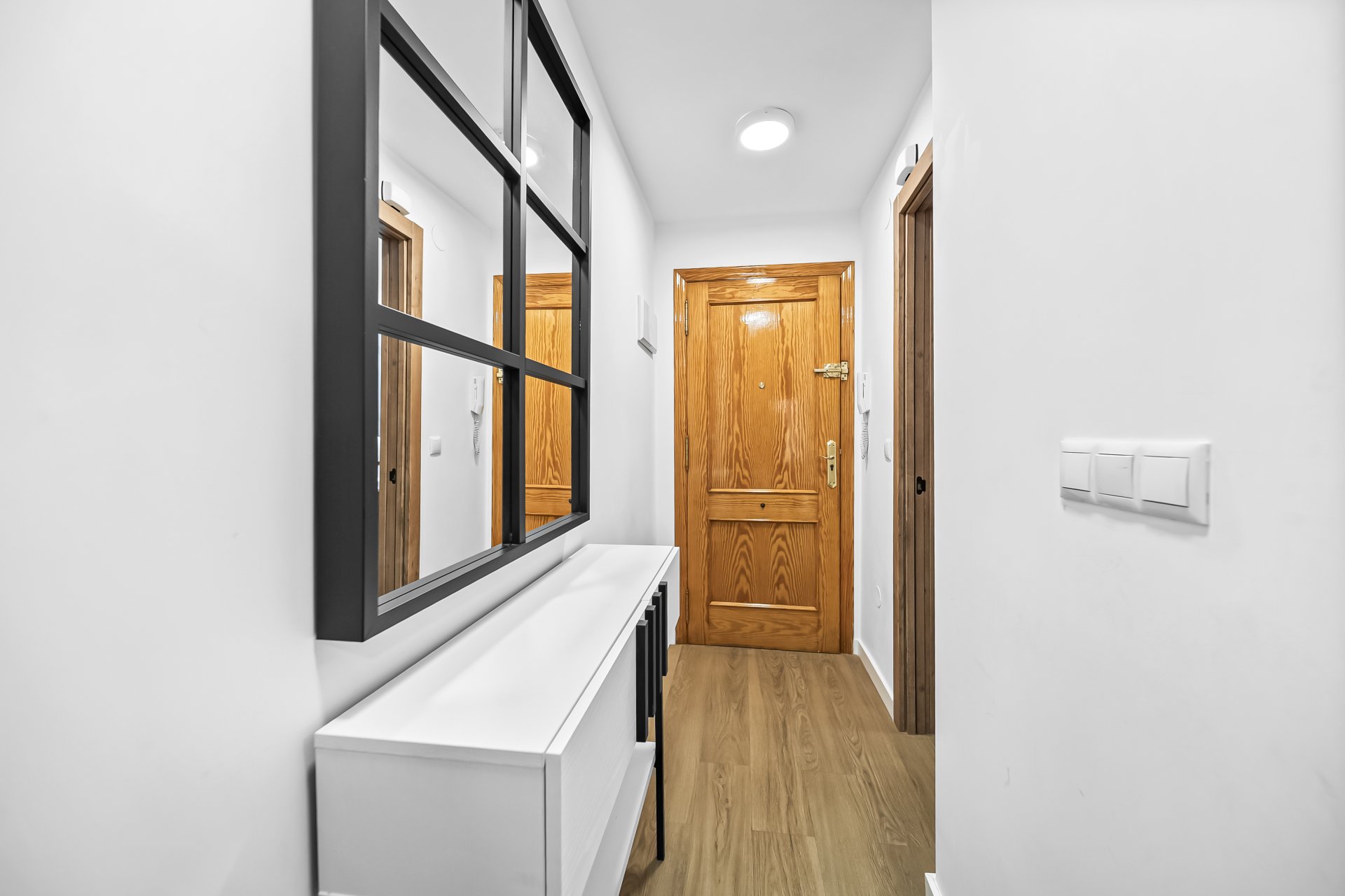 Resale - Apartment / Flat * - Torrevieja *