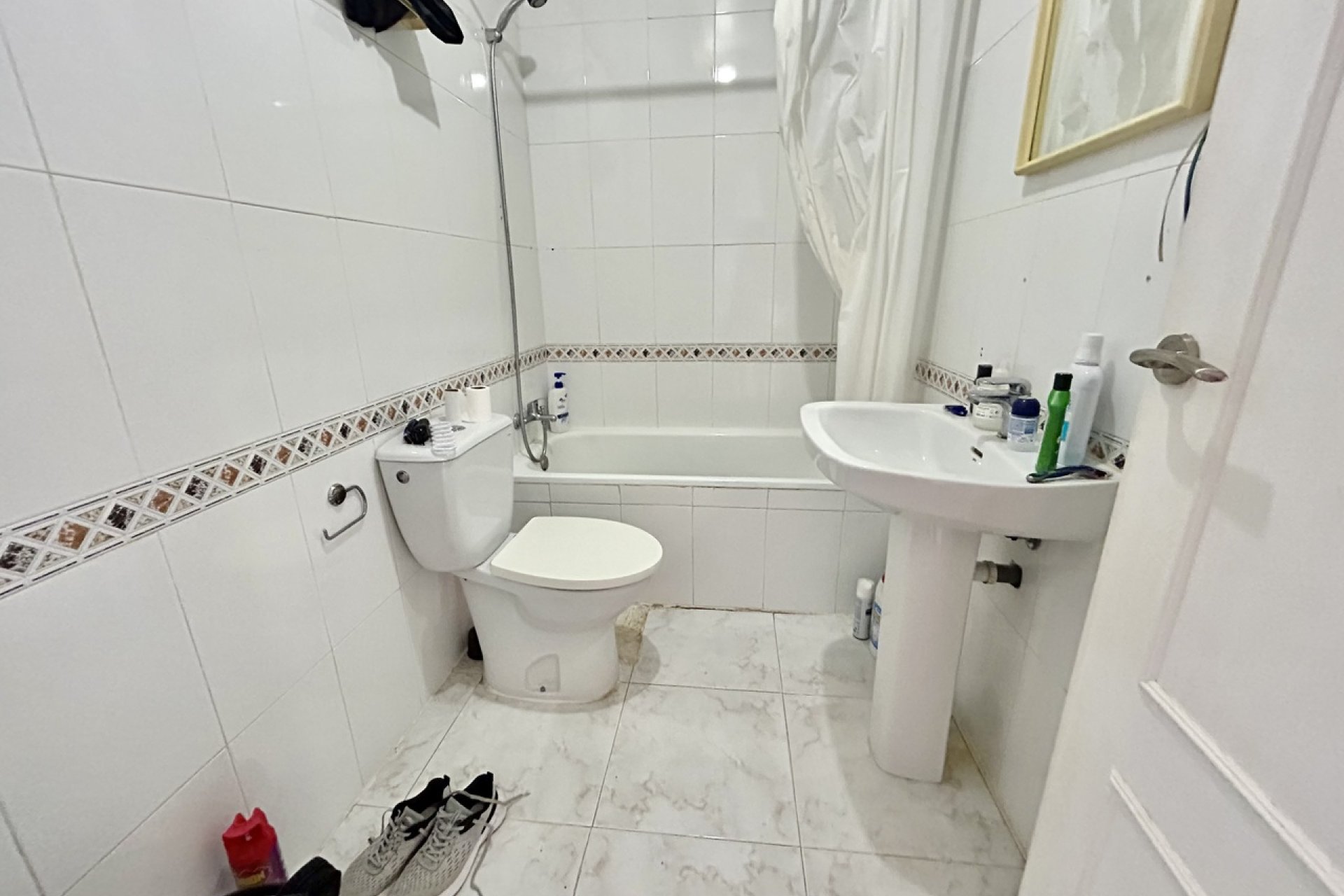 Resale - Apartment / Flat * - Torrevieja *