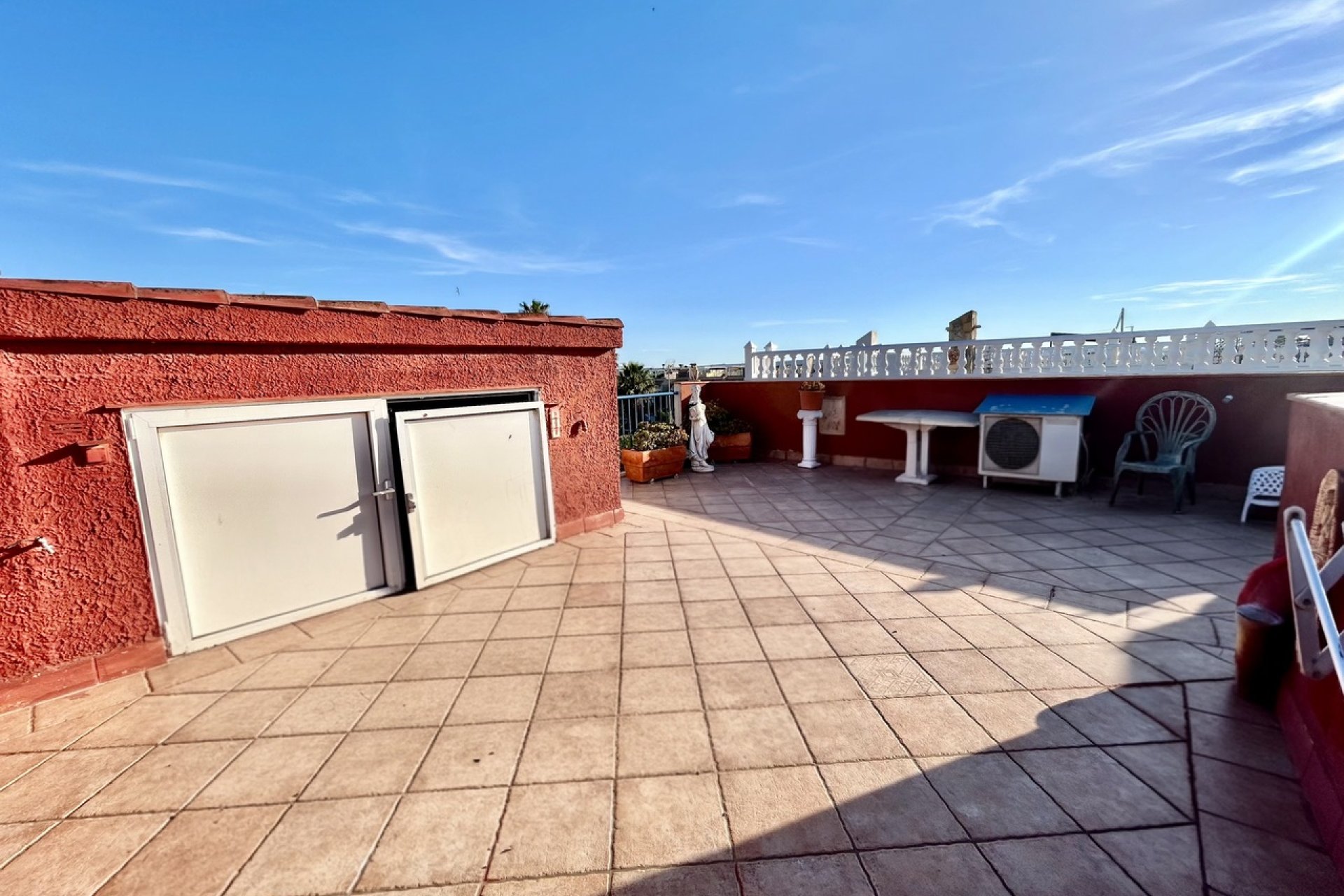 Resale - Apartment / Flat * - Torrevieja *