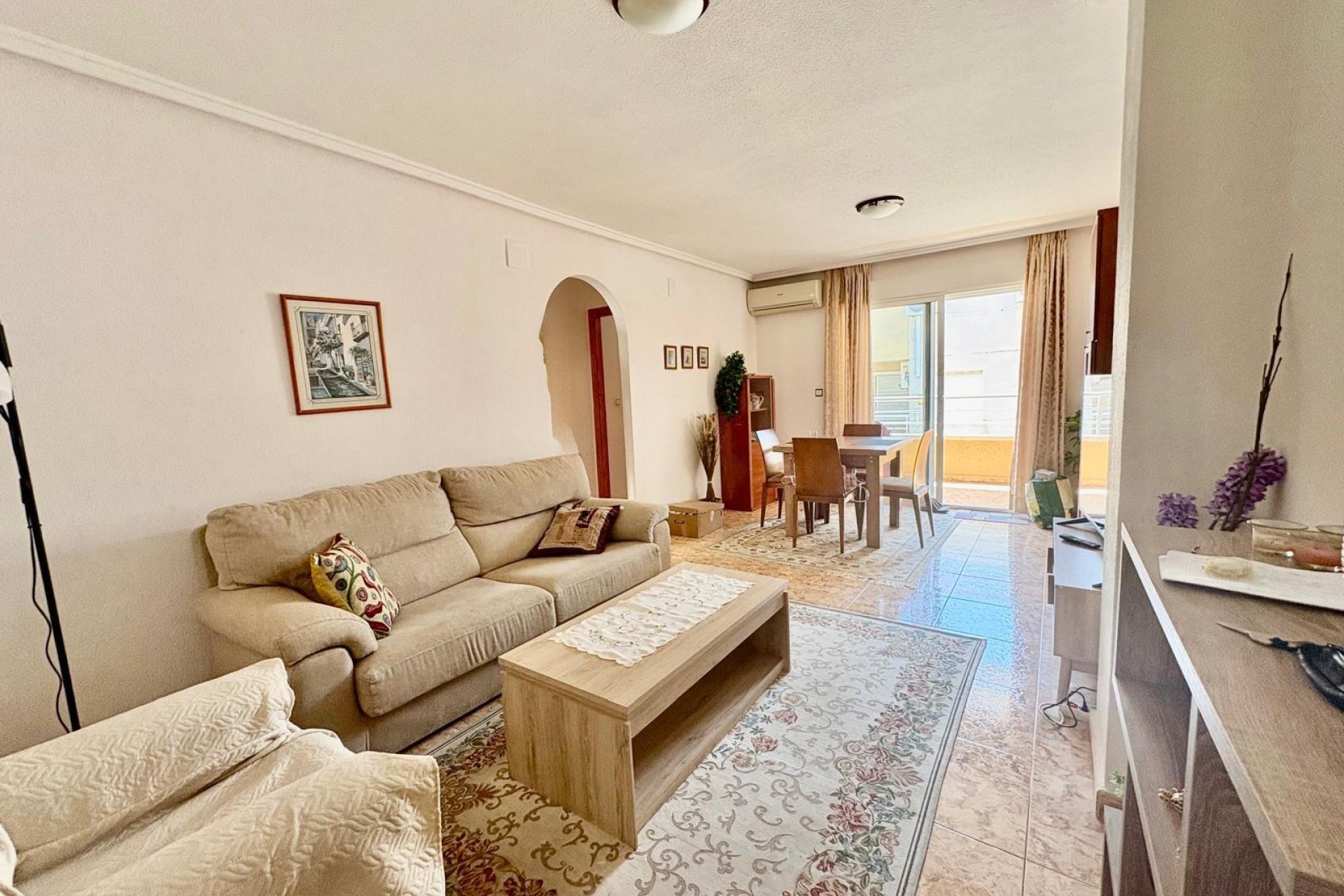 Resale - Apartment / Flat * - Torrevieja *