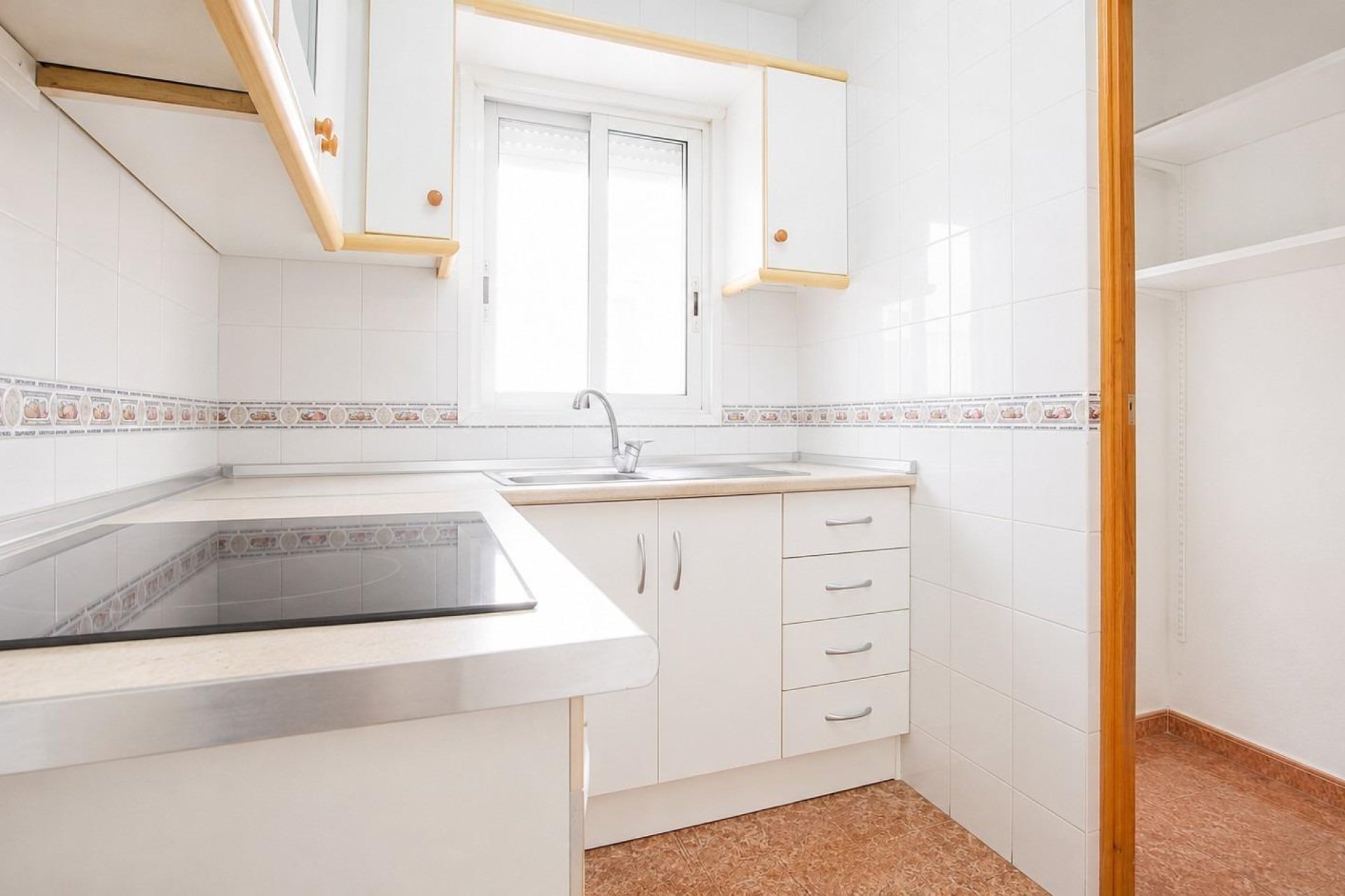 Resale - Apartment / Flat * - Torrevieja *