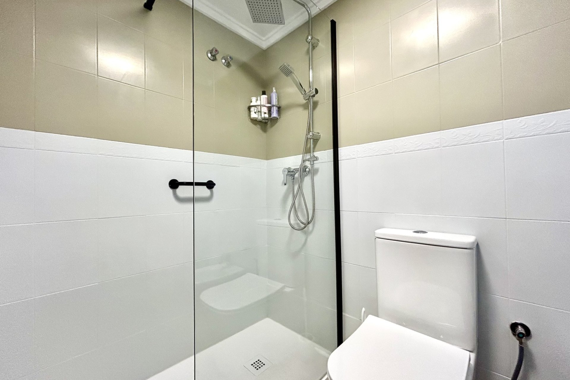 Resale - Apartment / Flat * - Torrevieja *