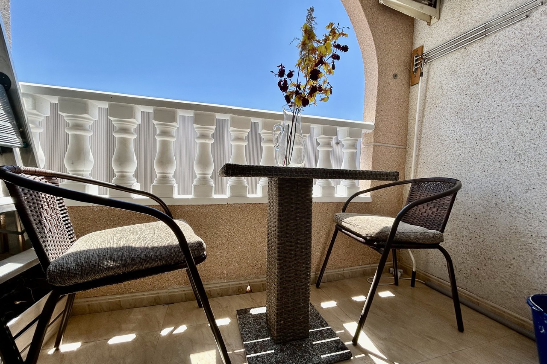 Resale - Apartment / Flat * - Torrevieja *