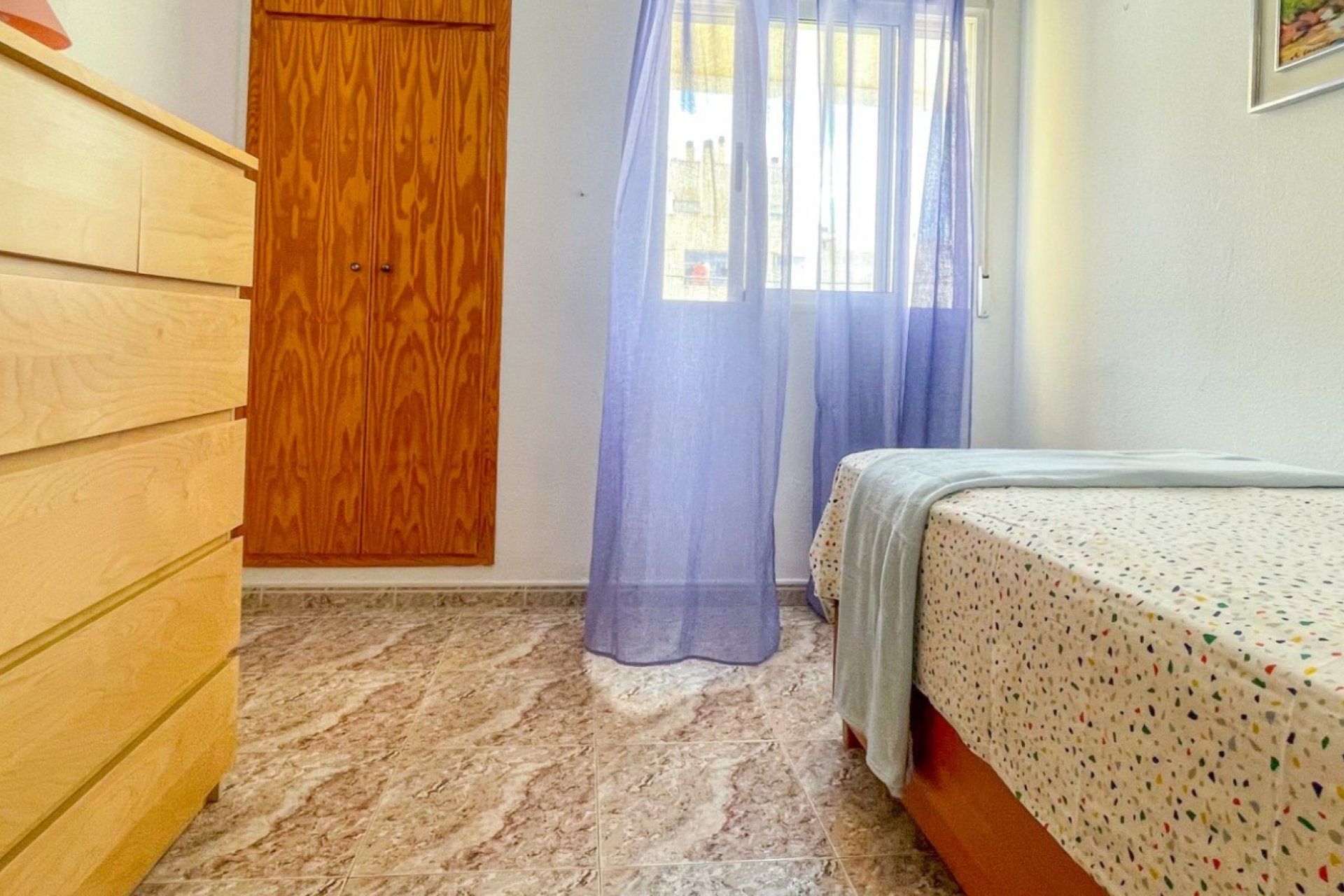 Resale - Apartment / Flat * - Torrevieja *