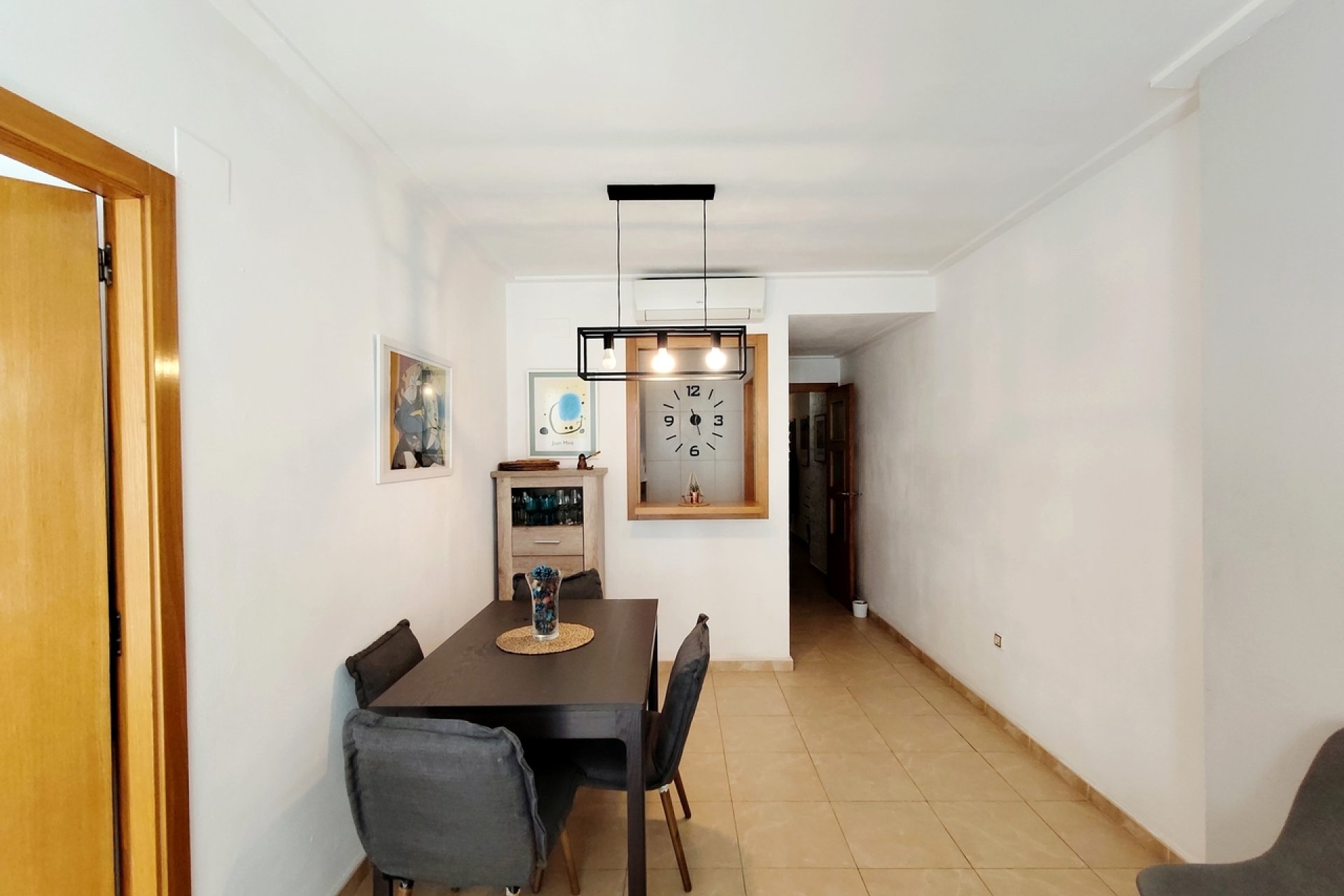 Resale - Apartment / Flat * - Torrevieja *