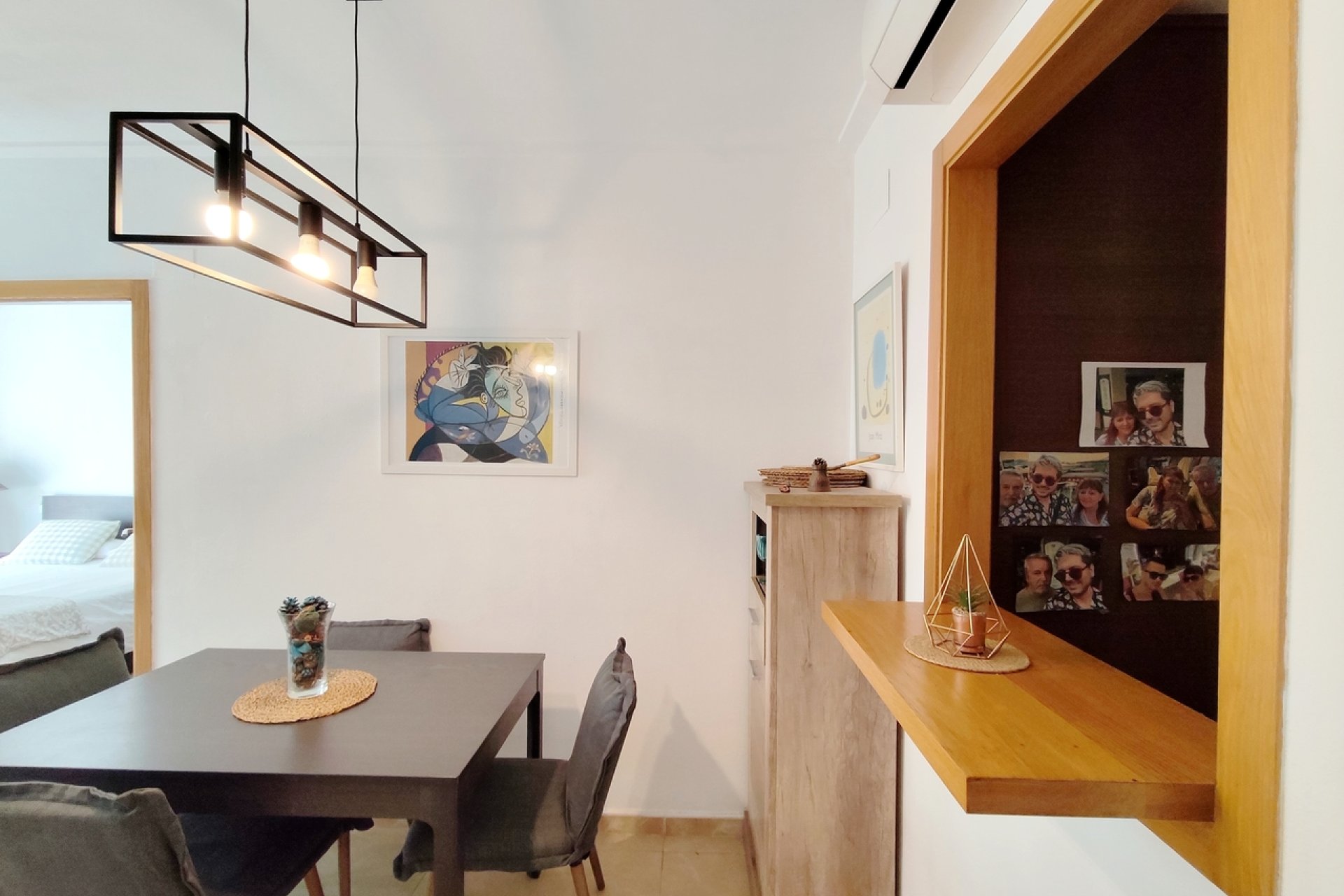 Resale - Apartment / Flat * - Torrevieja *
