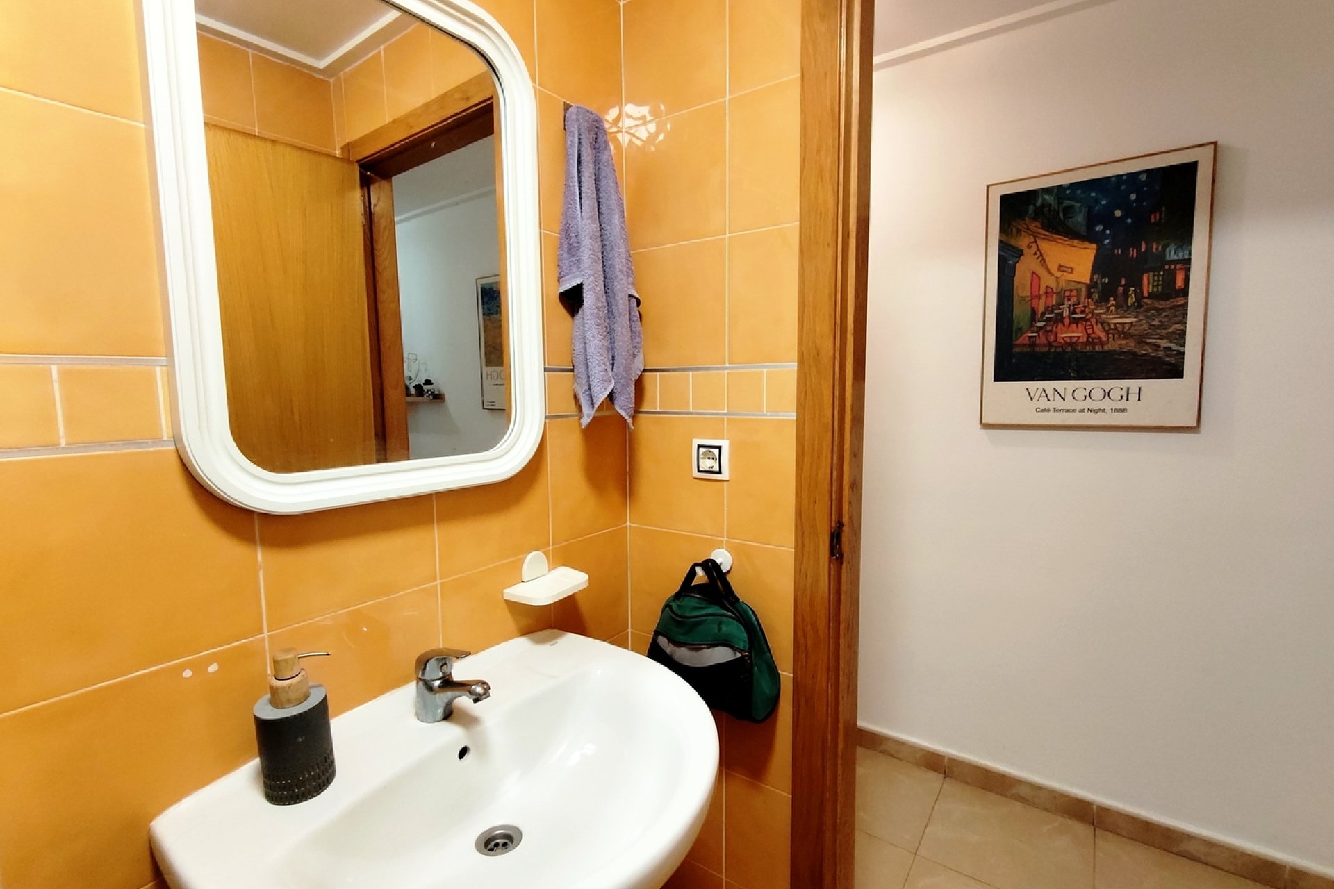 Resale - Apartment / Flat * - Torrevieja *