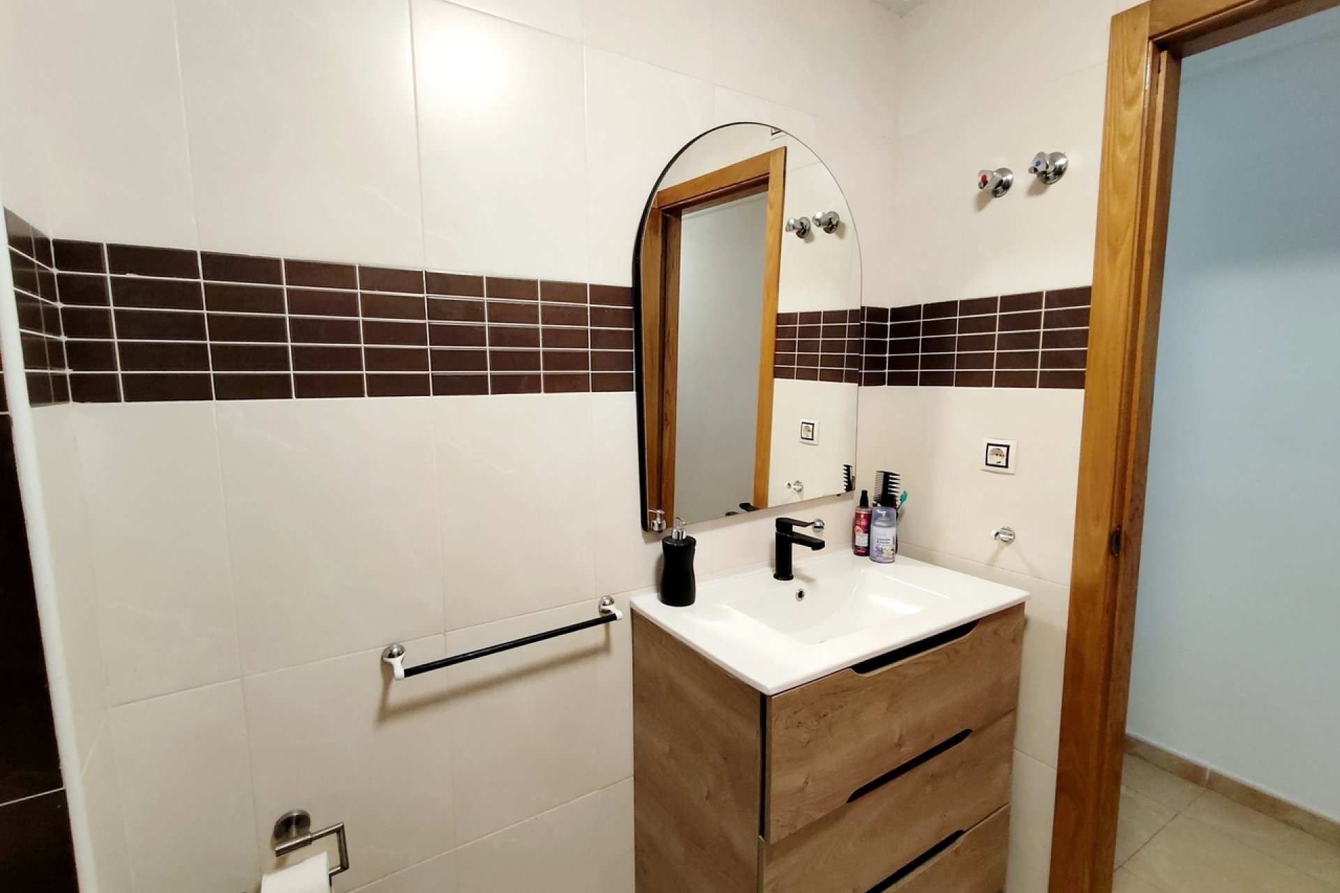 Resale - Apartment / Flat * - Torrevieja *