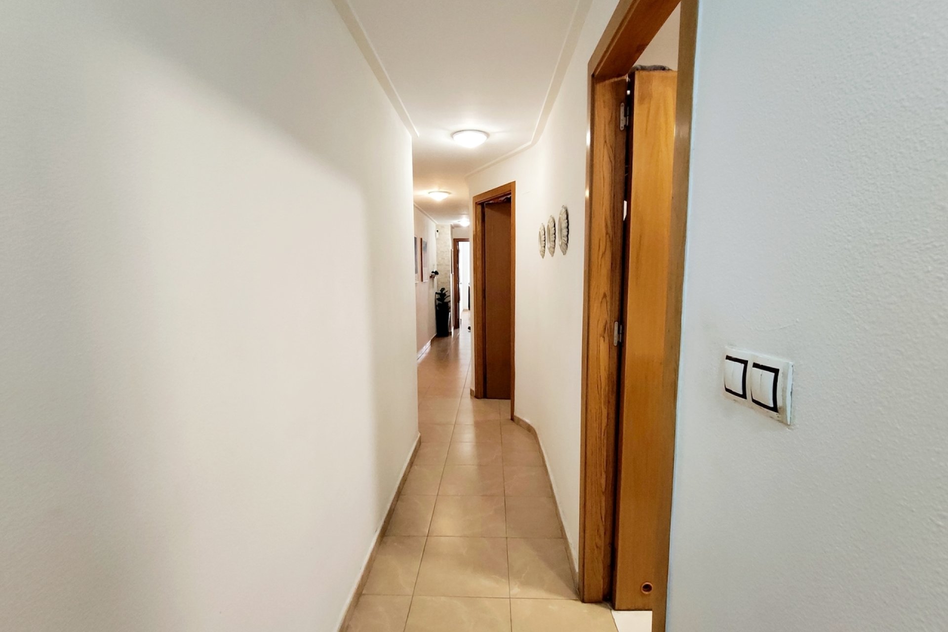 Resale - Apartment / Flat * - Torrevieja *