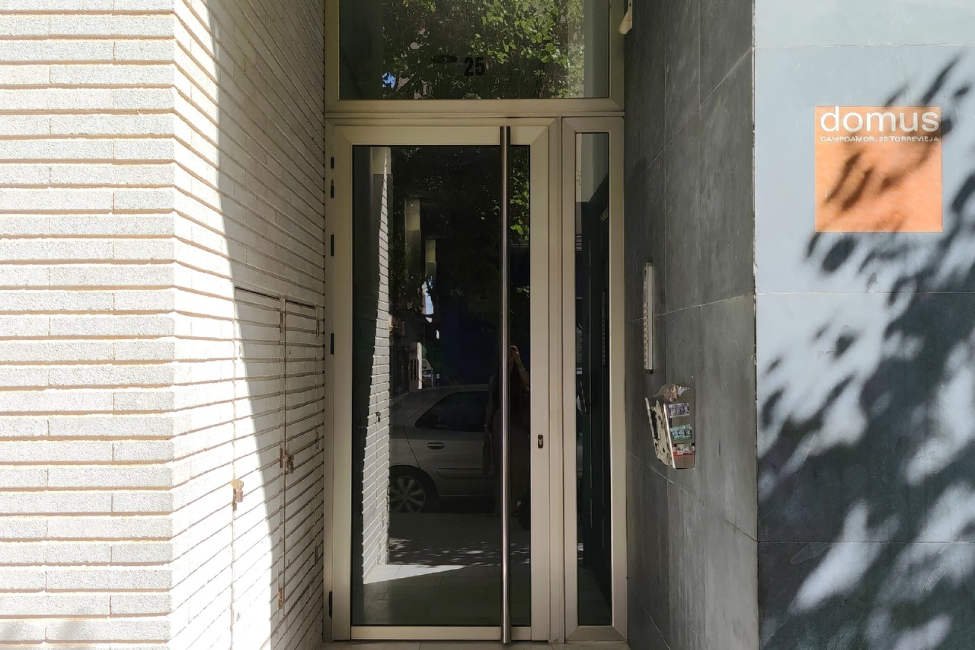Resale - Apartment / Flat * - Torrevieja *