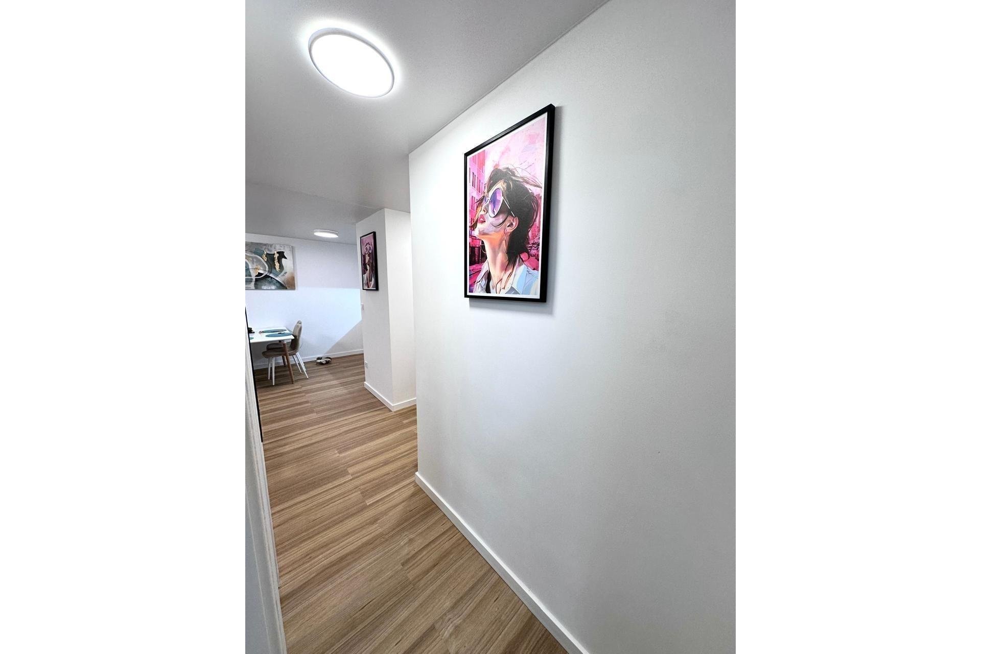 Resale - Apartment / Flat * - Torrevieja *