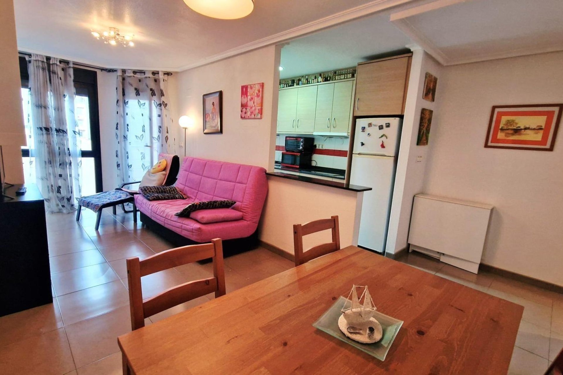 Resale - Apartment / Flat * - Torrevieja *