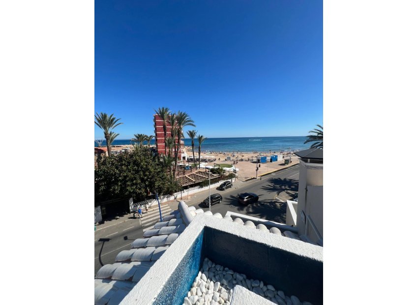 Resale - Apartment / Flat * - Torrevieja *