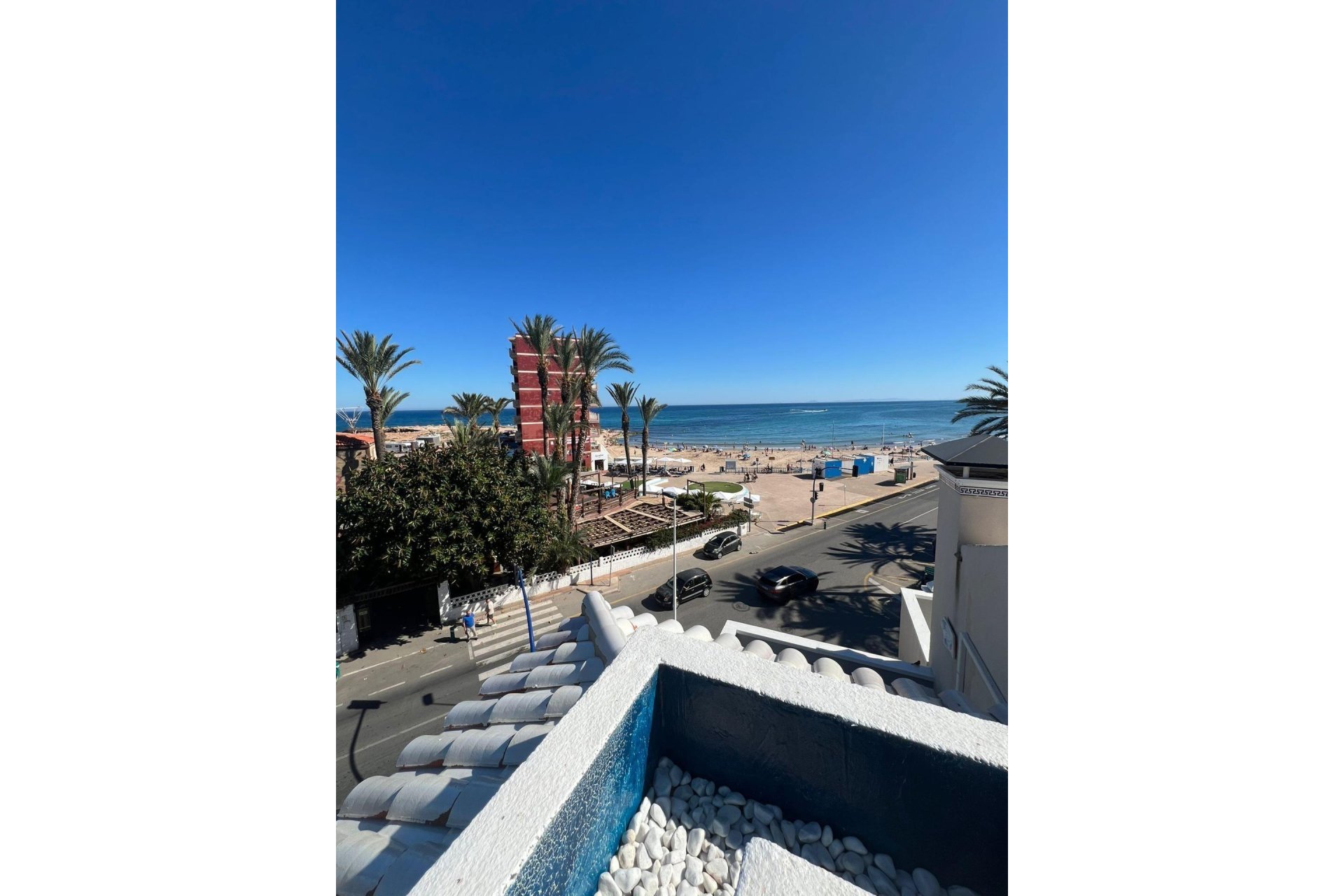 Resale - Apartment / Flat * - Torrevieja *
