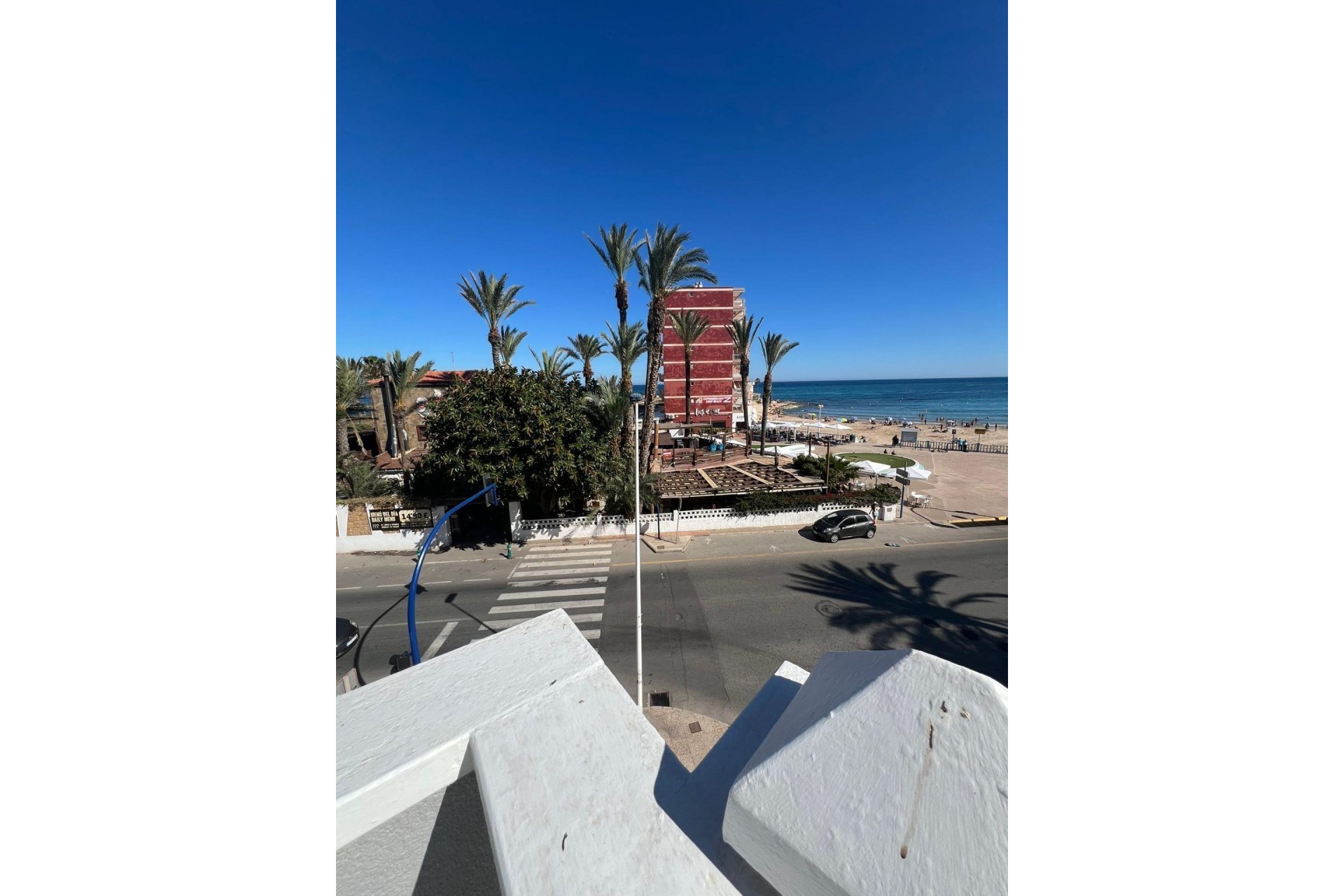 Resale - Apartment / Flat * - Torrevieja *