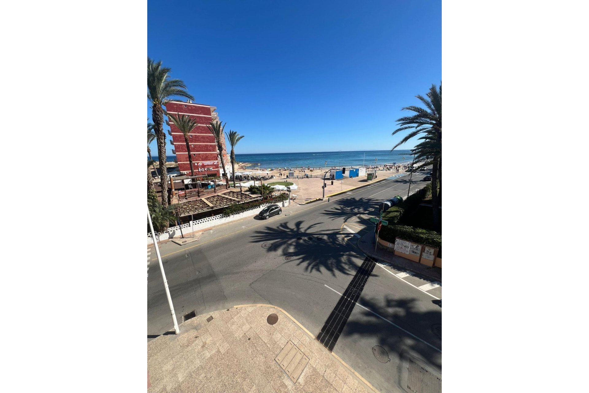 Resale - Apartment / Flat * - Torrevieja *