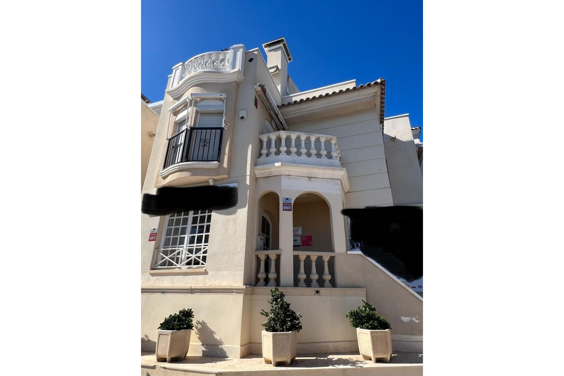 Resale - Apartment / Flat * - Torrevieja *