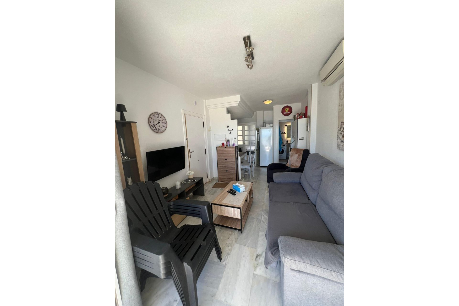 Resale - Apartment / Flat * - Torrevieja *