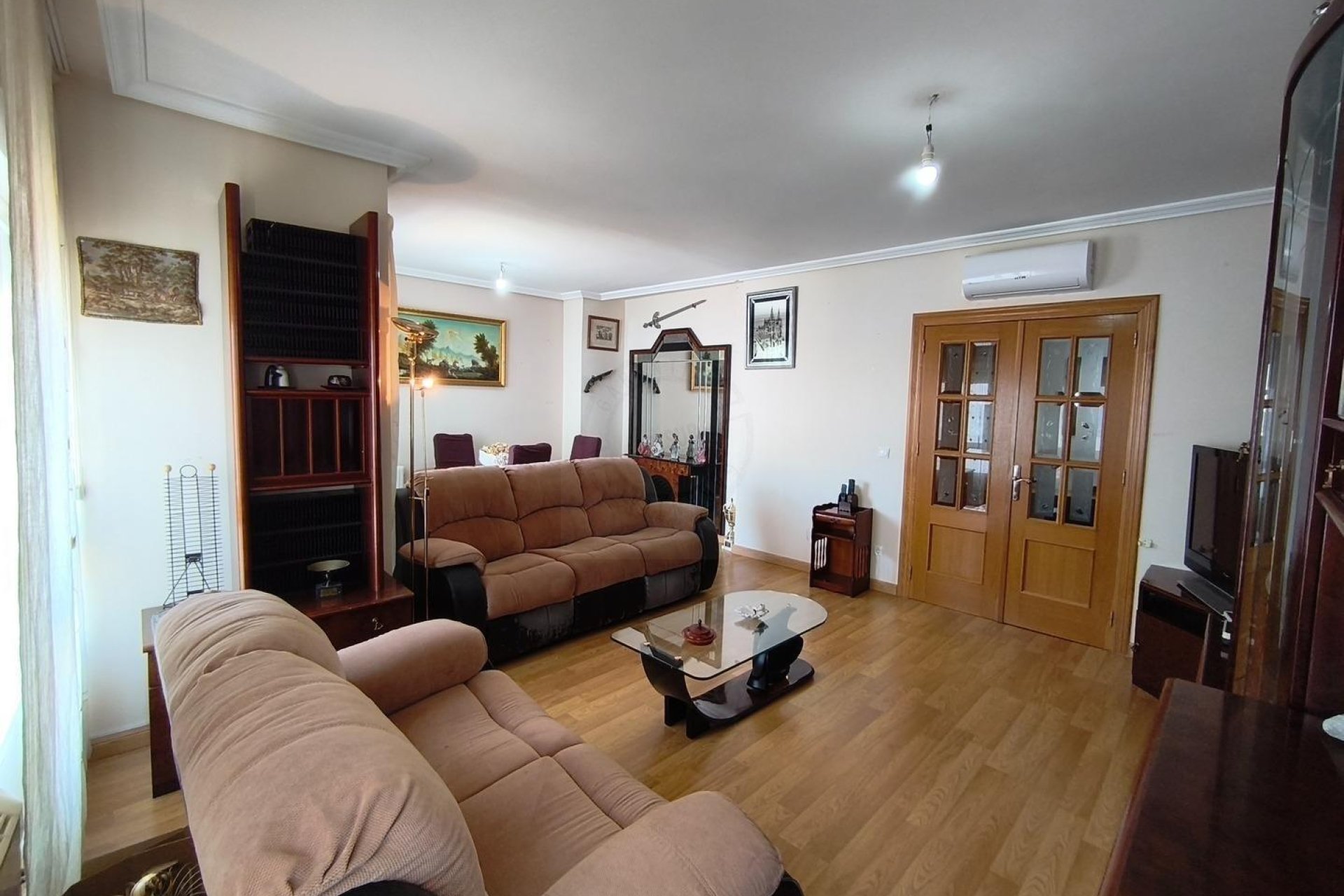 Resale - Apartment / Flat * - Torrevieja *