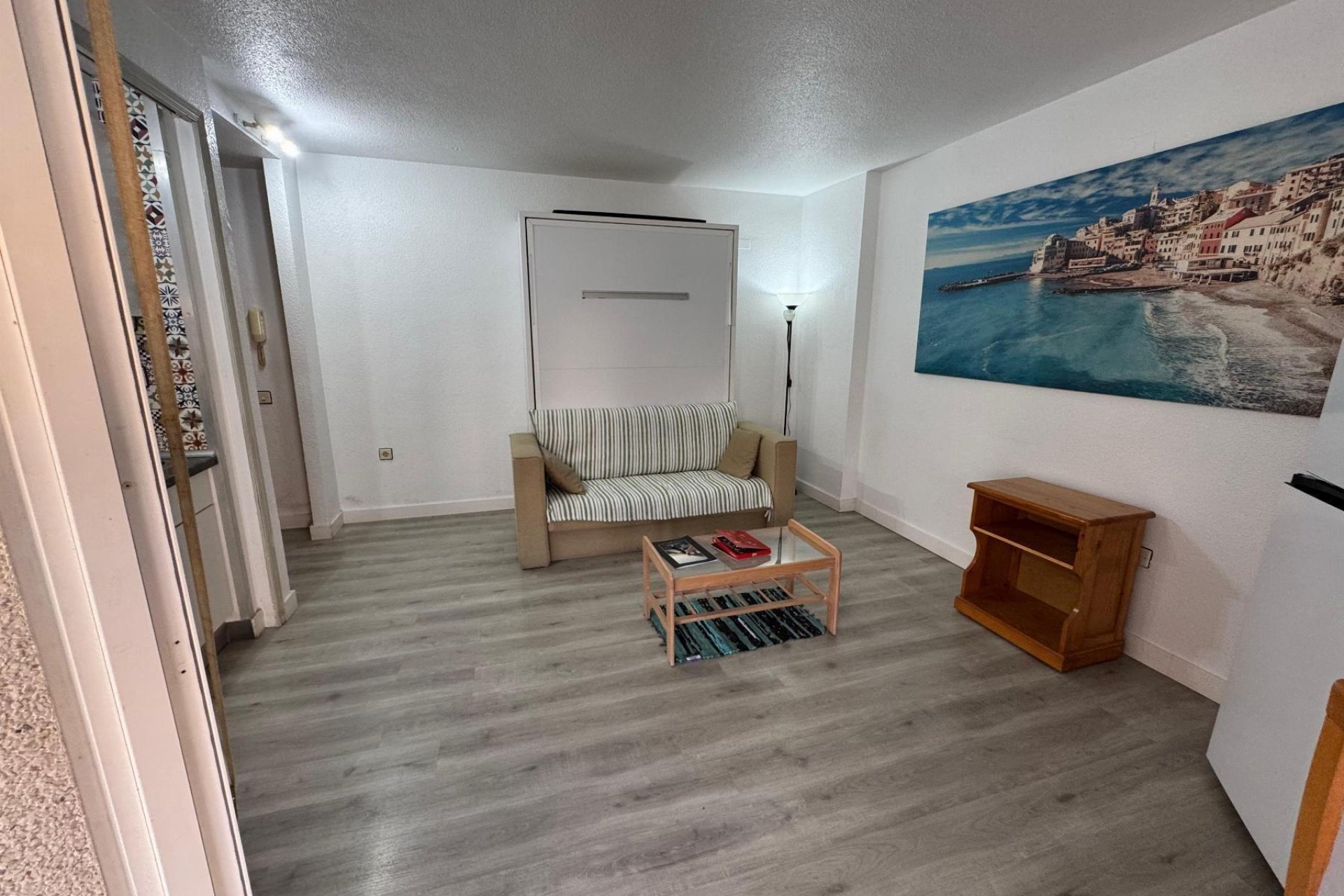Resale - Apartment / Flat * - Torrevieja *