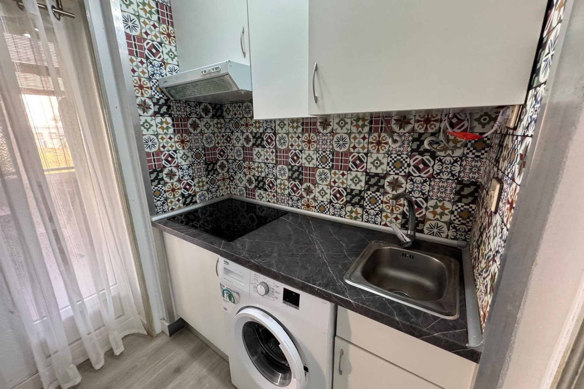 Resale - Apartment / Flat * - Torrevieja *