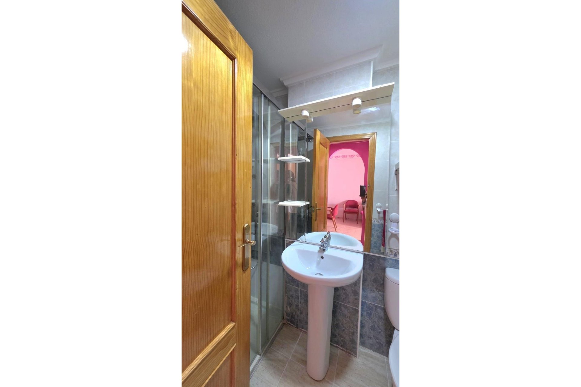 Resale - Apartment / Flat * - Torrevieja *