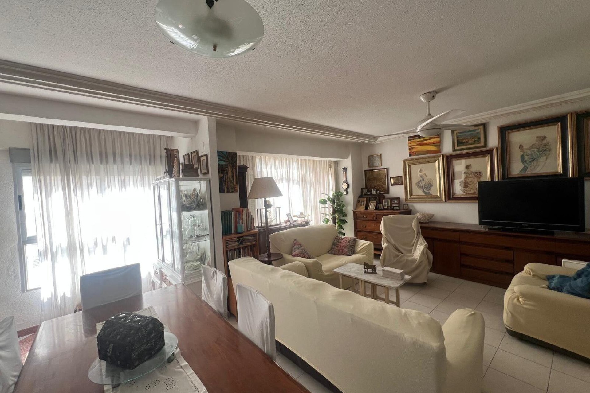 Resale - Apartment / Flat * - Torrevieja *