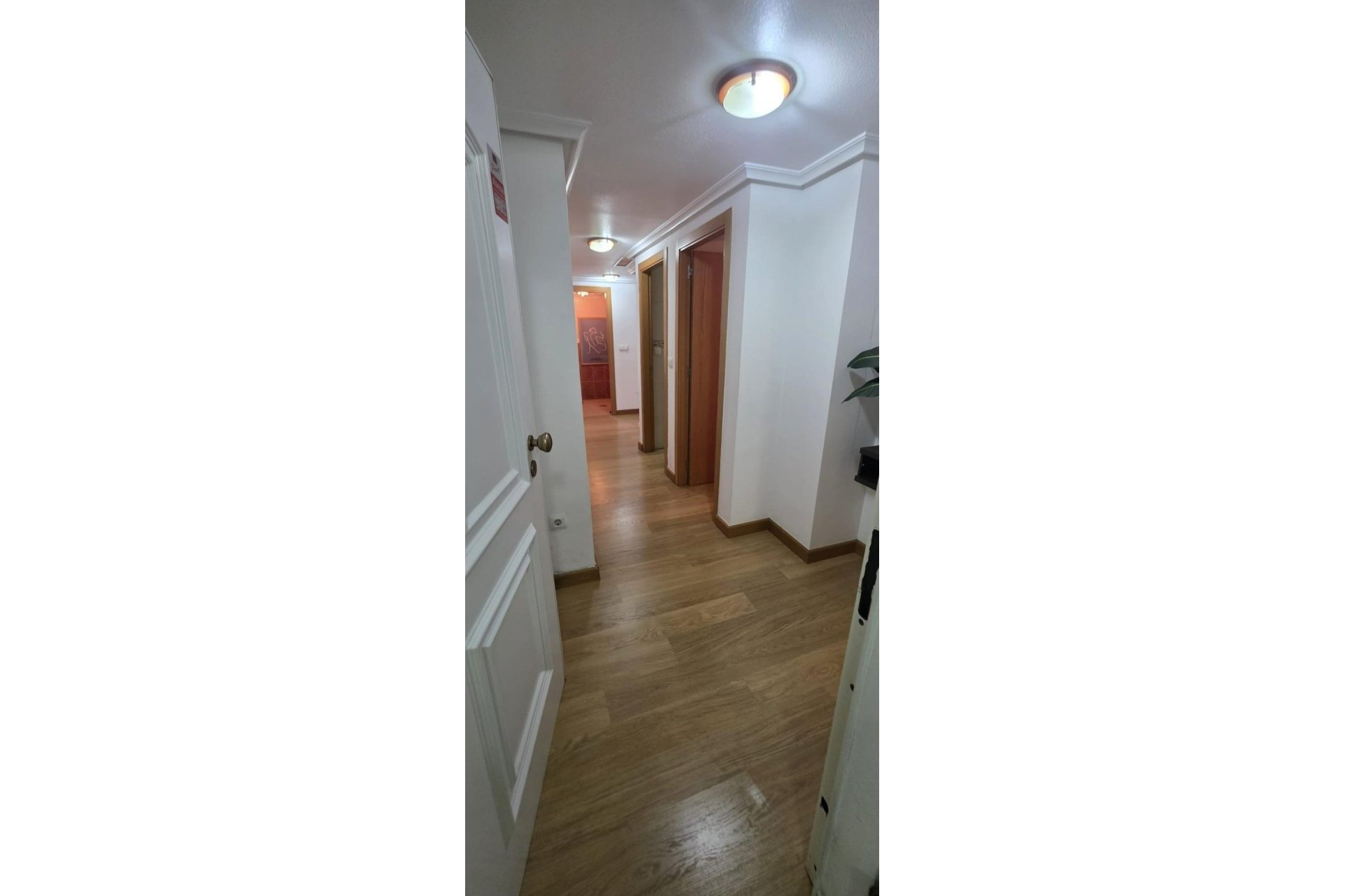 Resale - Apartment / Flat * - Torrevieja *