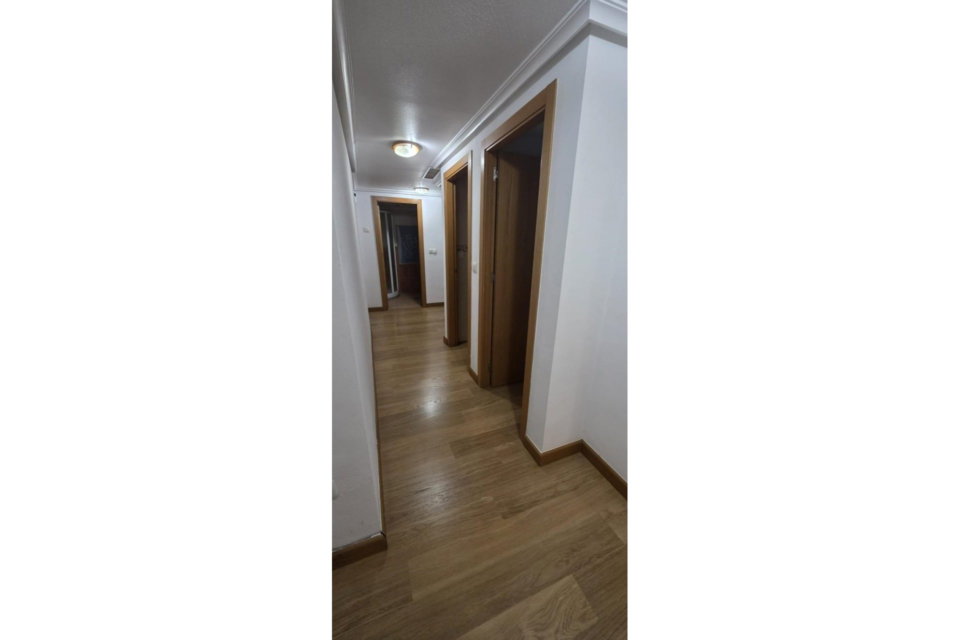 Resale - Apartment / Flat * - Torrevieja *