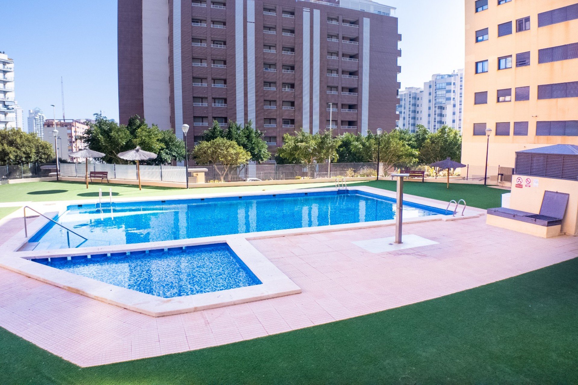 Resale - Apartment / Flat * - Villajoyosa * - Villajoyosa * 