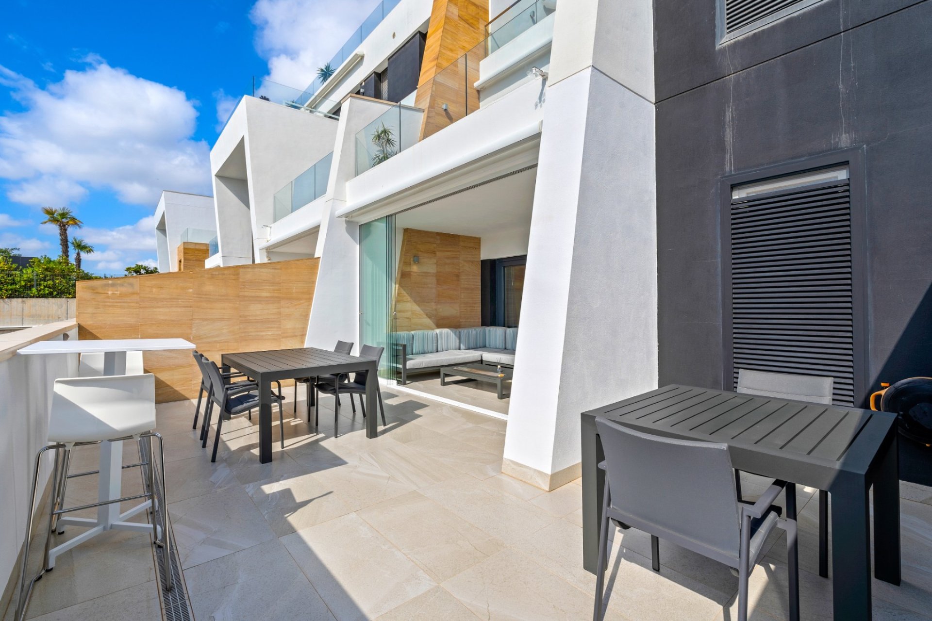Resale - Apartment / Flat * - Villamartin * - Costa Blanca