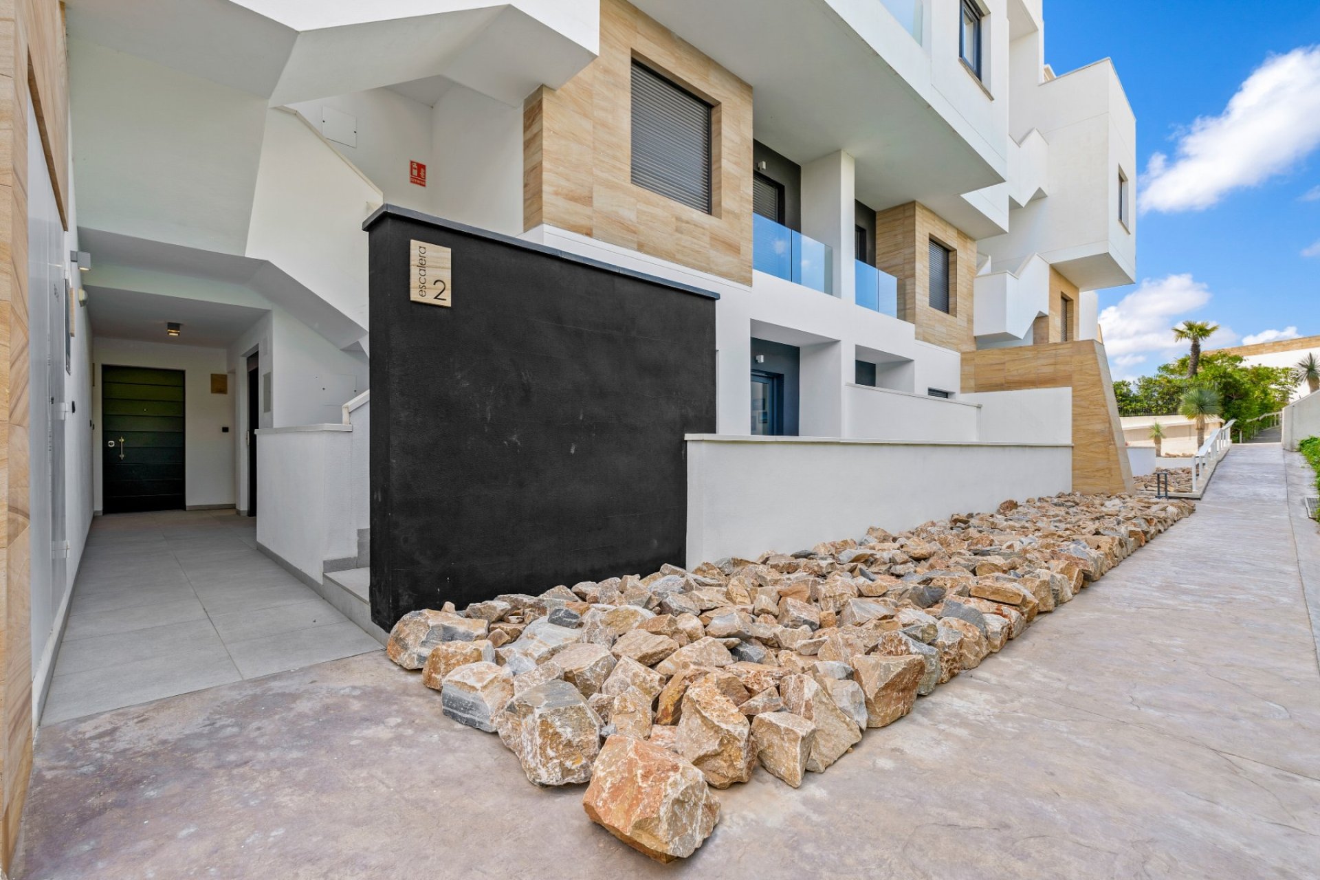 Resale - Apartment / Flat * - Villamartin * - Costa Blanca